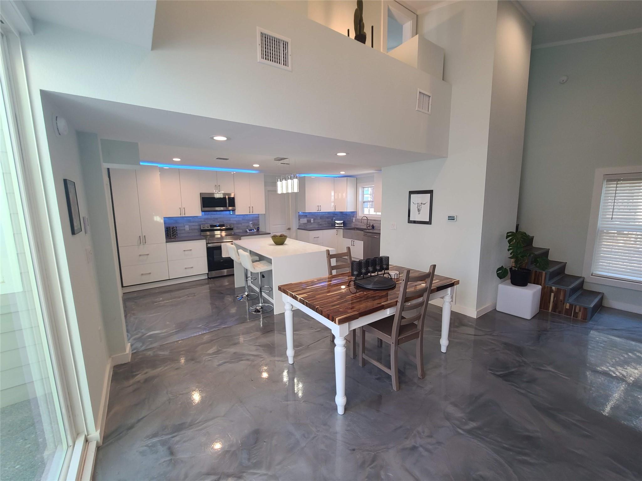372 Plum St, Bastrop, TX 78602