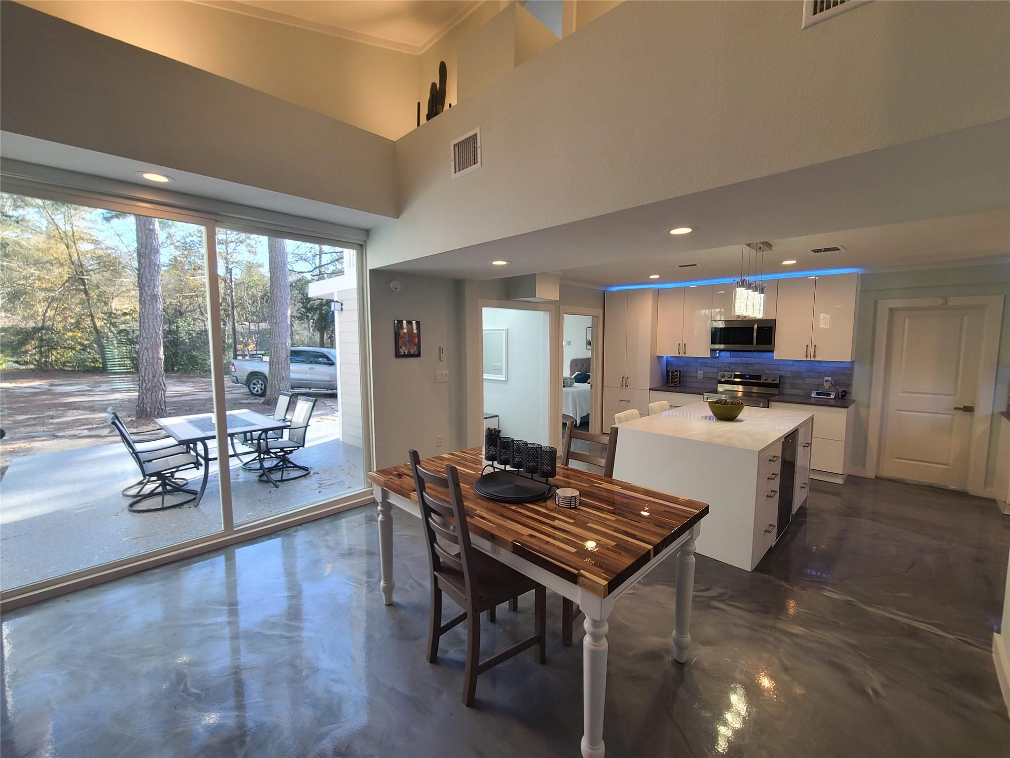 372 Plum St, Bastrop, TX 78602