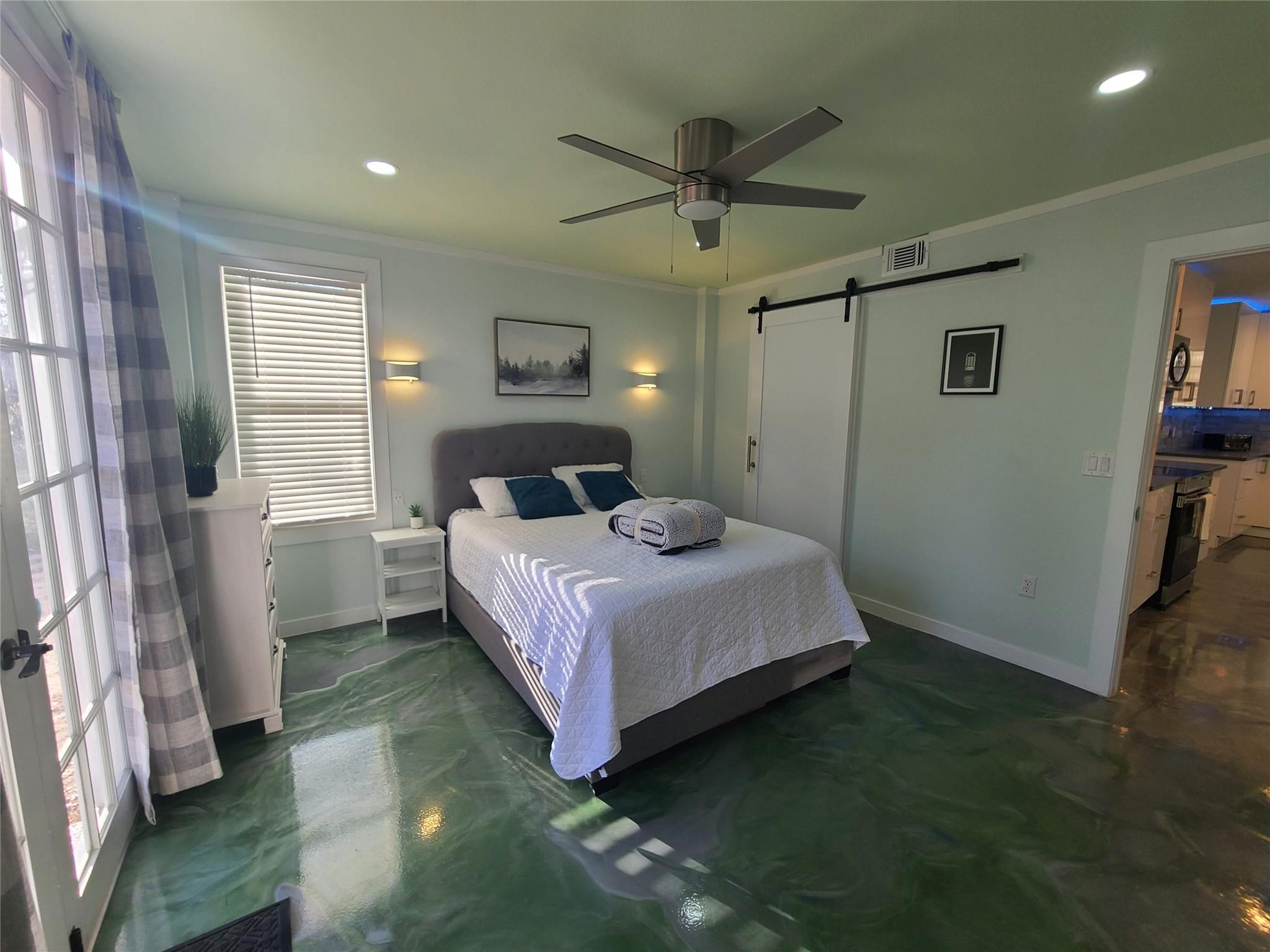 372 Plum St, Bastrop, TX 78602