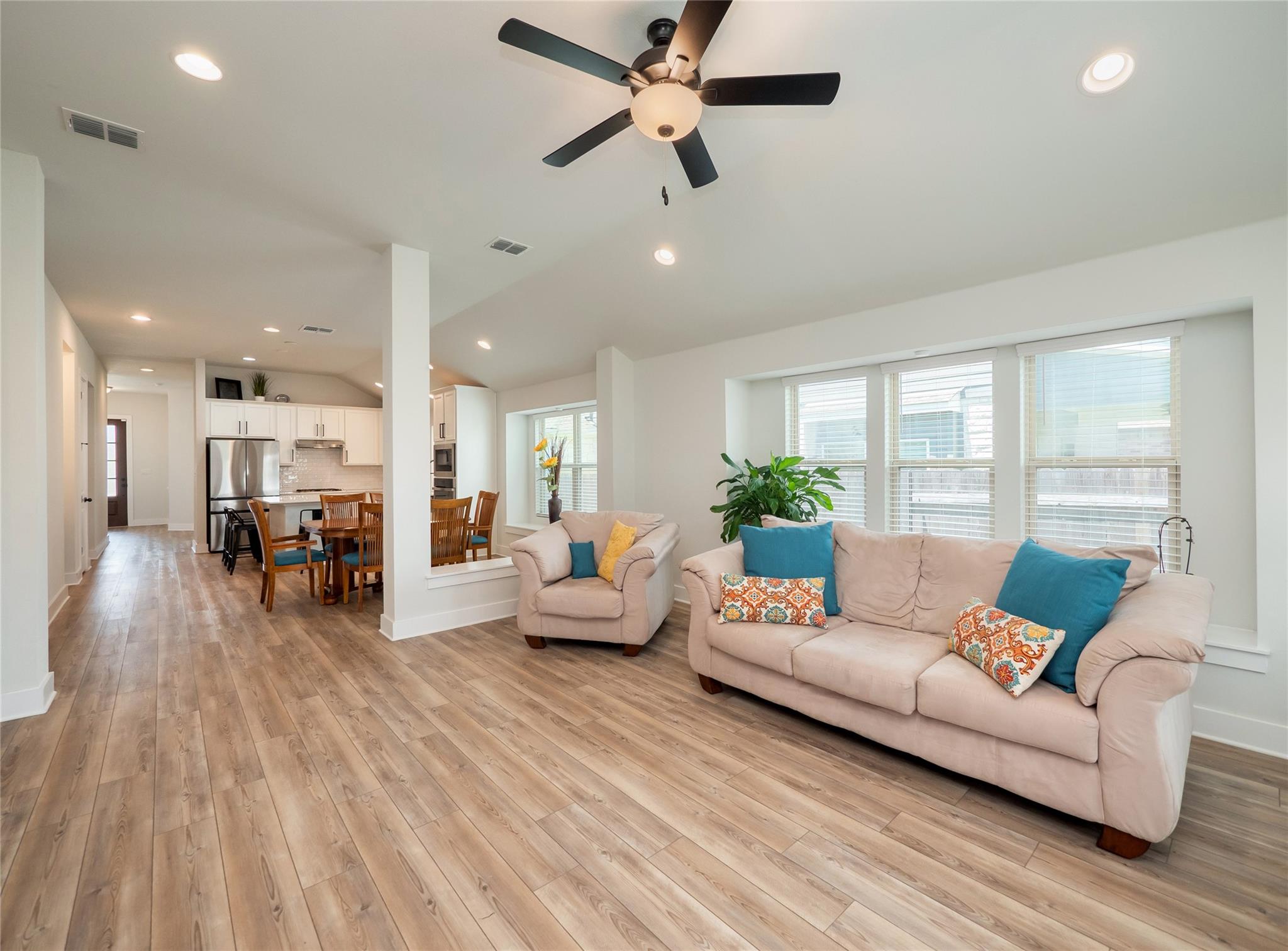 122 Biscayne Bay Bnd, Kyle, TX 78640