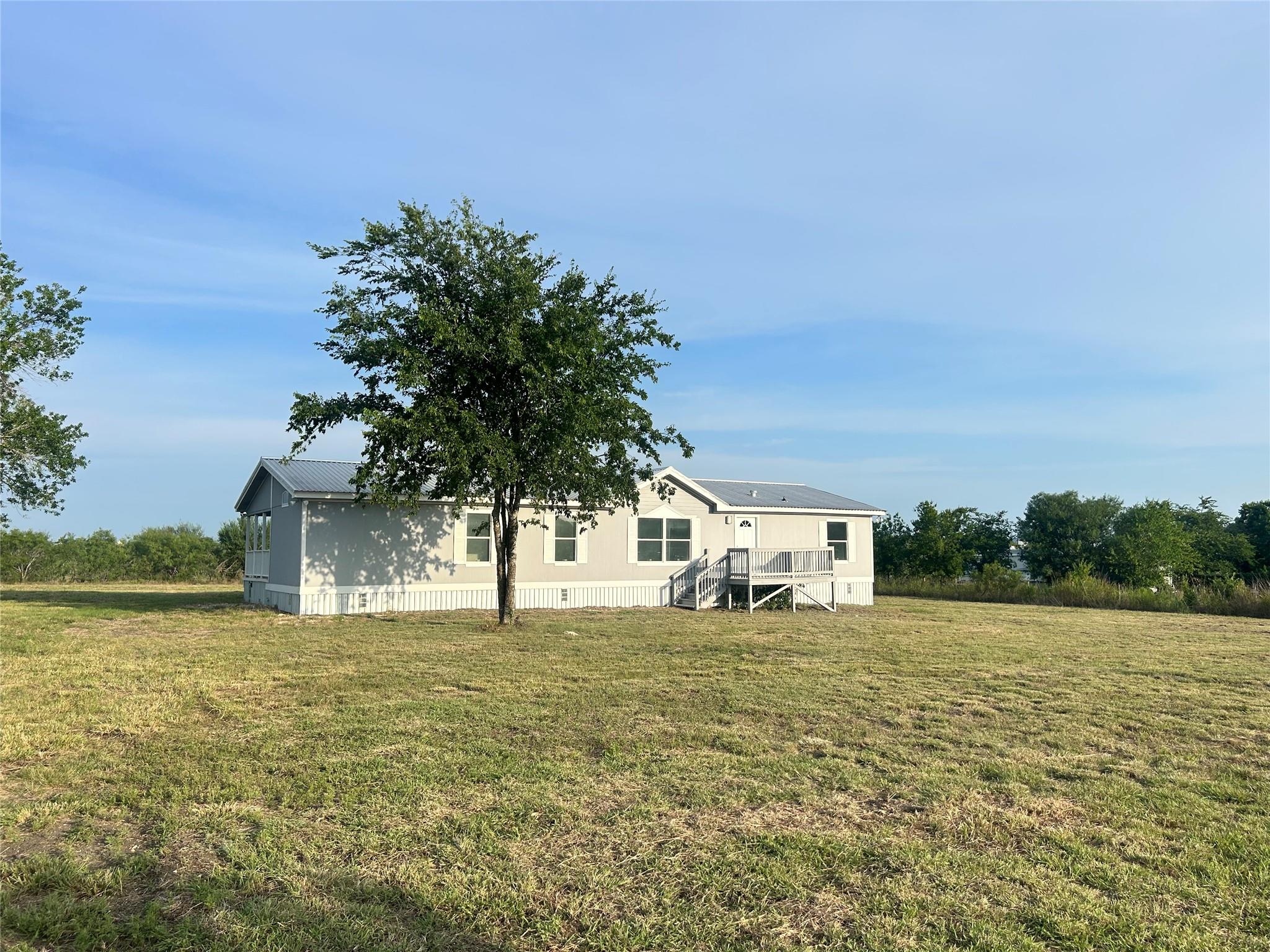 109 Appaloosa Dr, Kyle, TX 78640