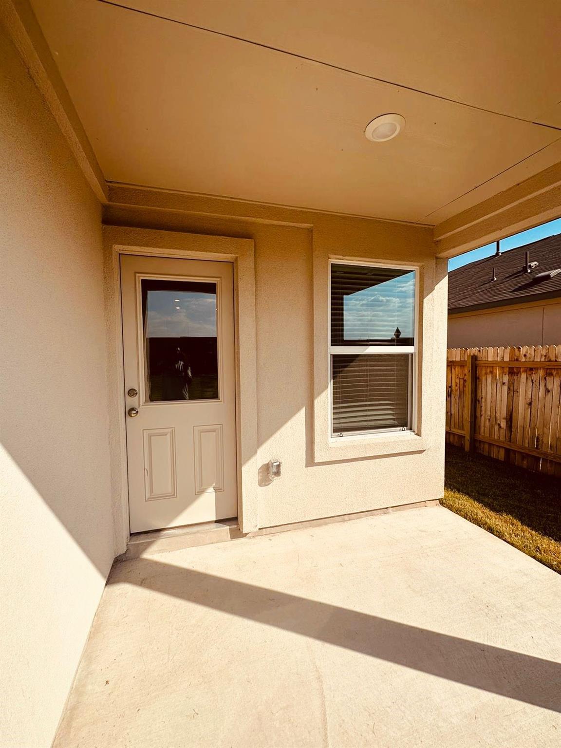 678 Silver Springs, Kyle, TX 78640