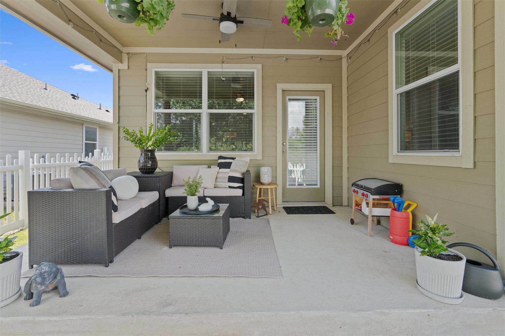 1701 Logan Dr # 38, Round Rock, TX 78664