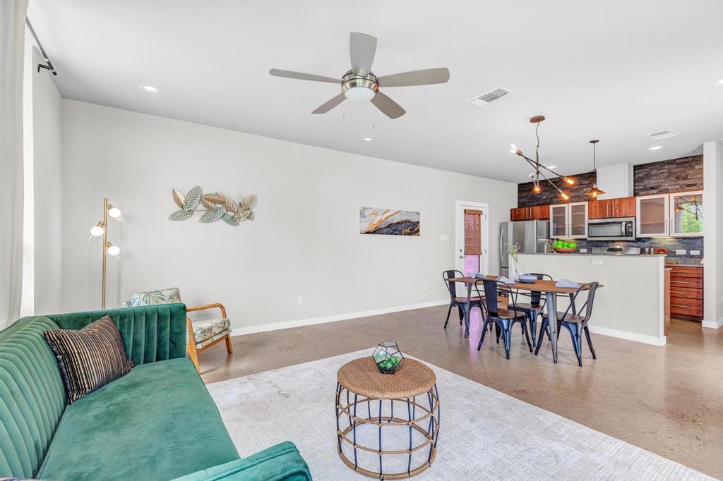 5325 Sendero Hills Pkwy, Austin, TX 78724