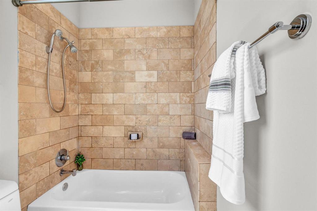 5325 Sendero Hills Pkwy, Austin, TX 78724