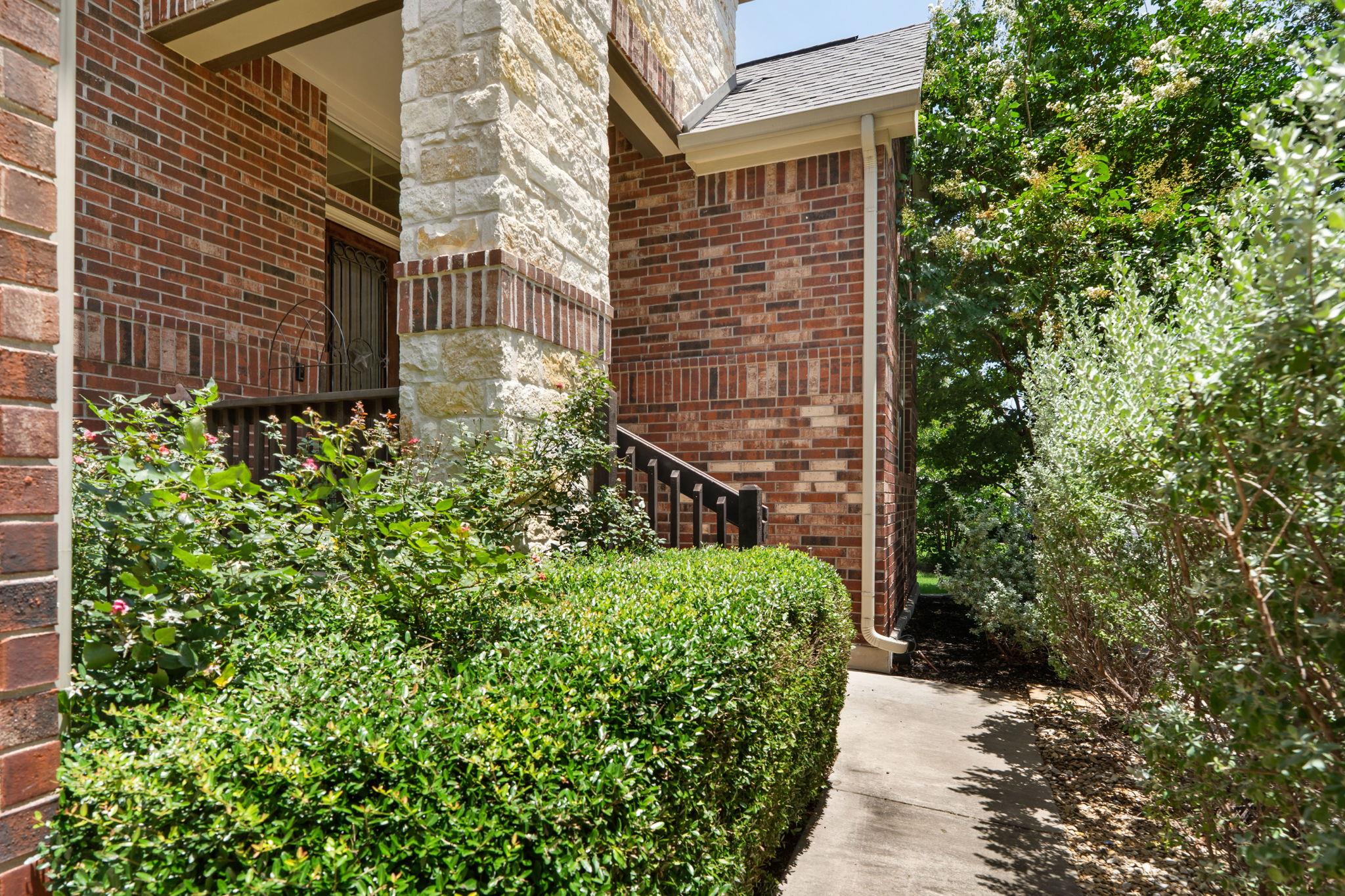 2036 Limestone Lake Dr, Georgetown, TX 78633