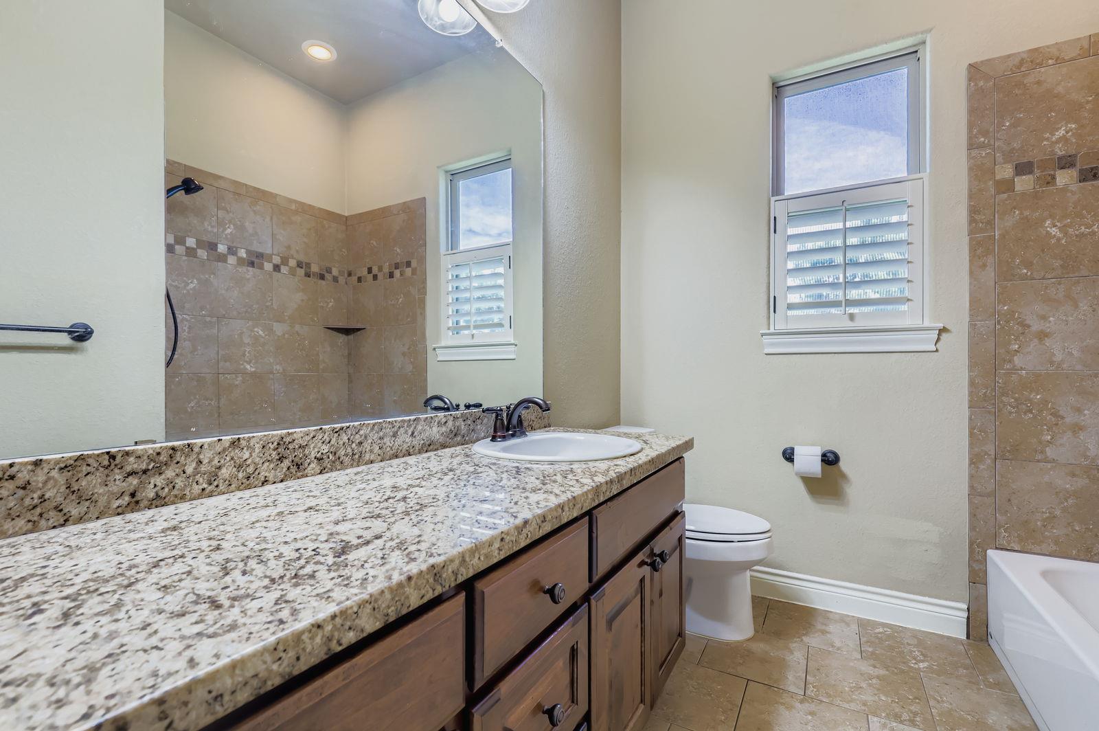 106 Stable Oaks, Liberty Hill, TX 78642