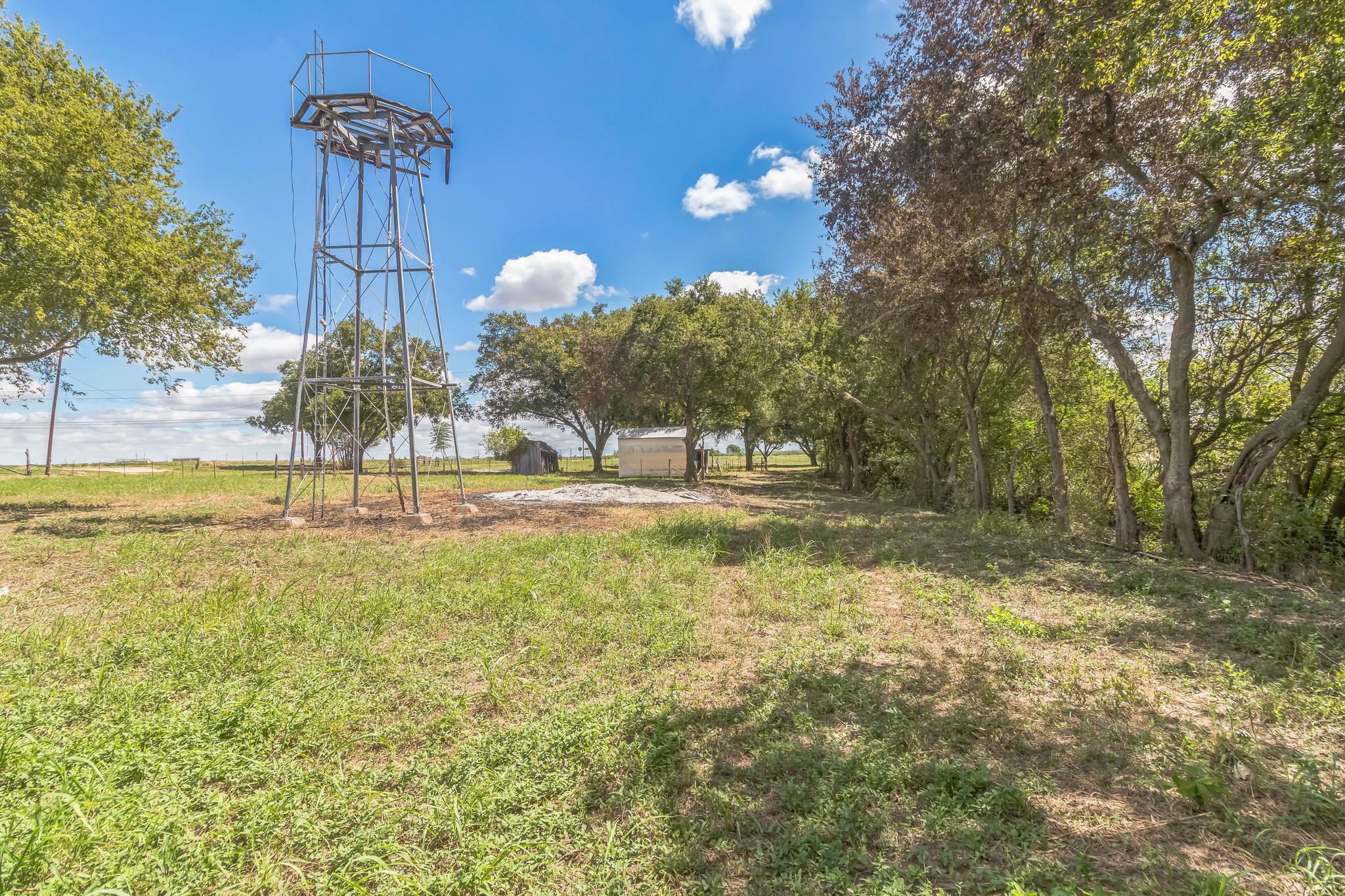 1900 County Road 330, Granger, TX 76530