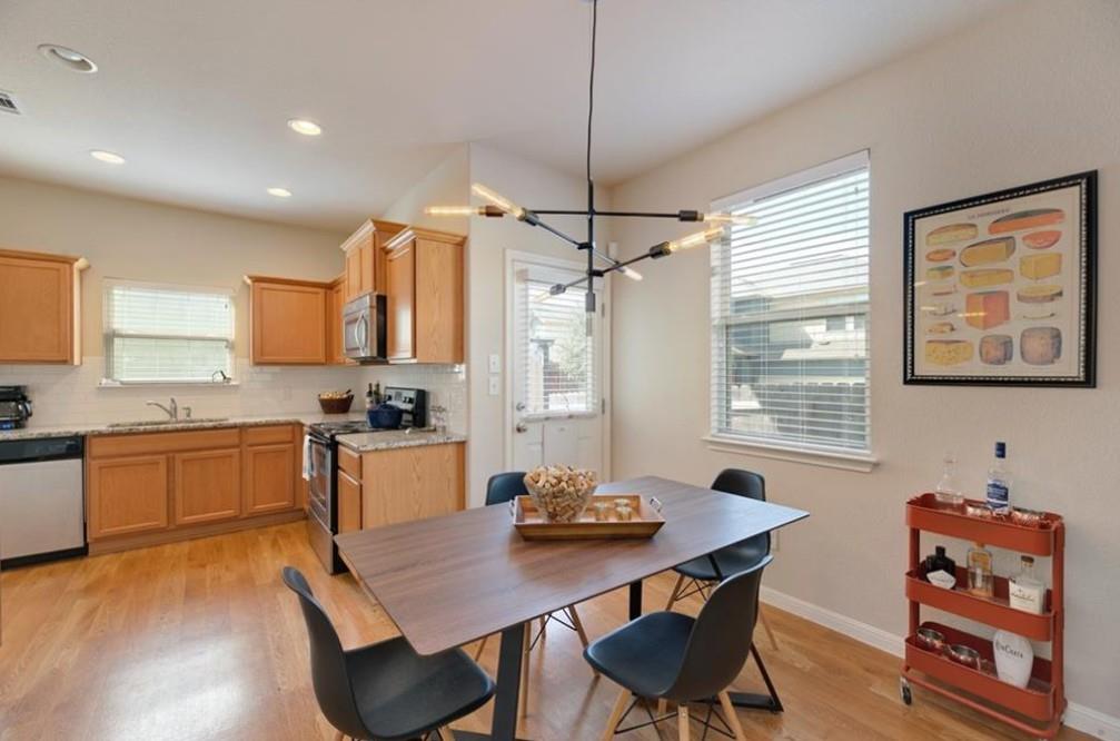 5800 Needle Nook Ct # 48, Austin, TX 78744