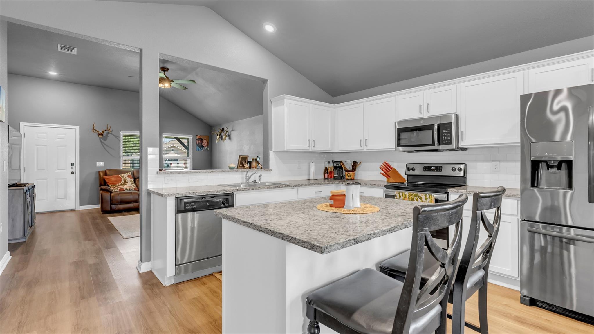 440 Dove Trl, Bertram, TX 78605