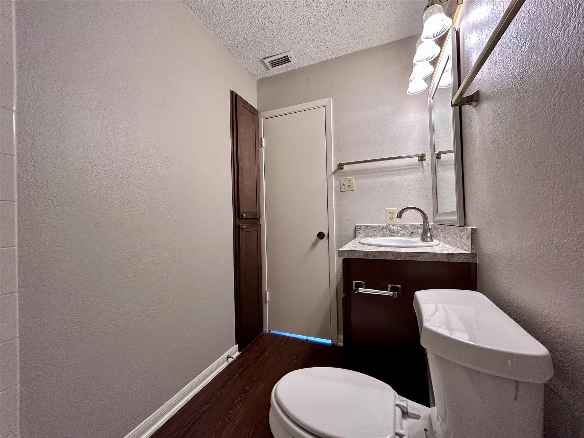 8900 Schick Rd # A, Austin, TX 78729