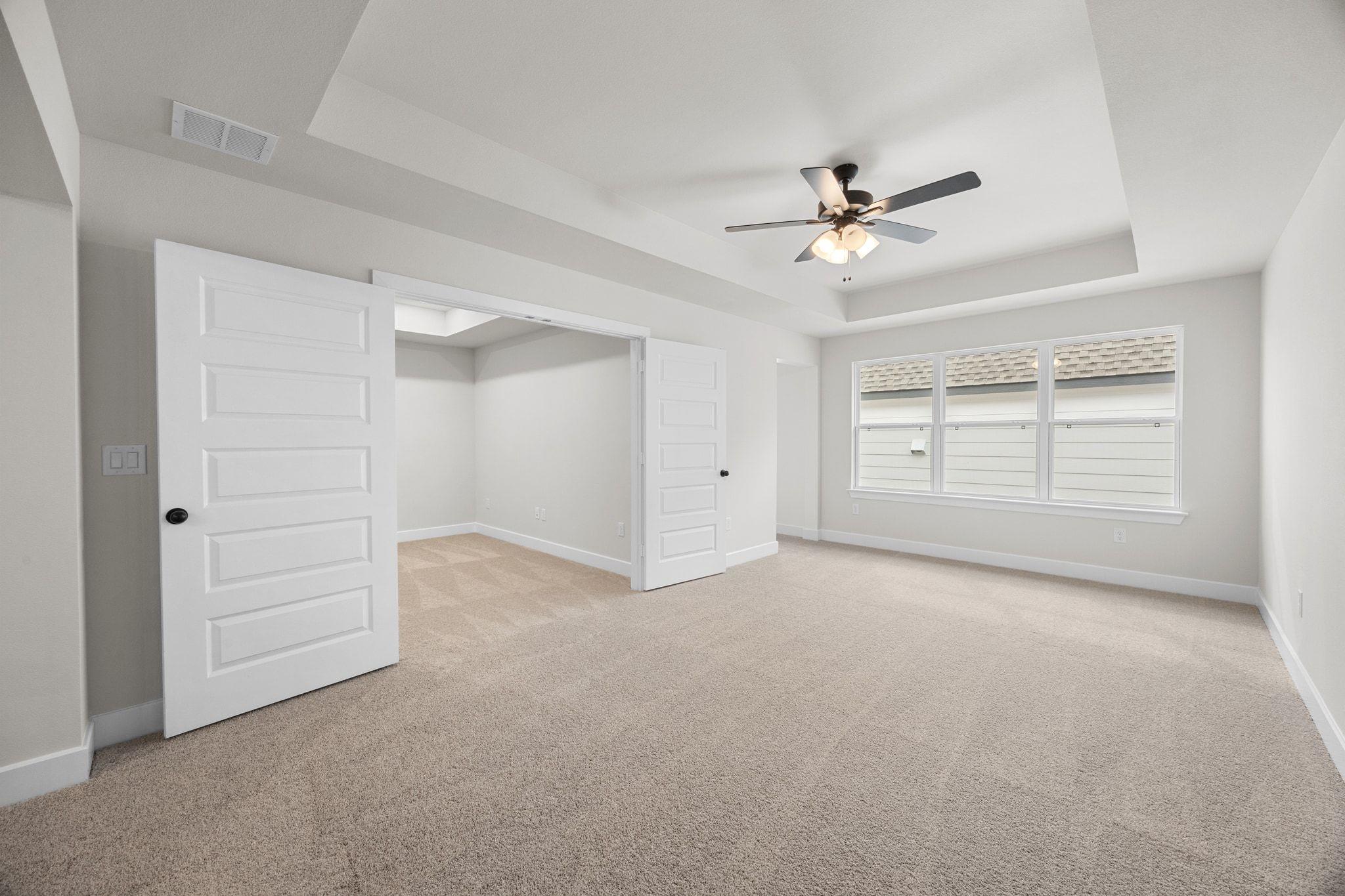 100 Montecilo Dr, Liberty Hill, TX 78642