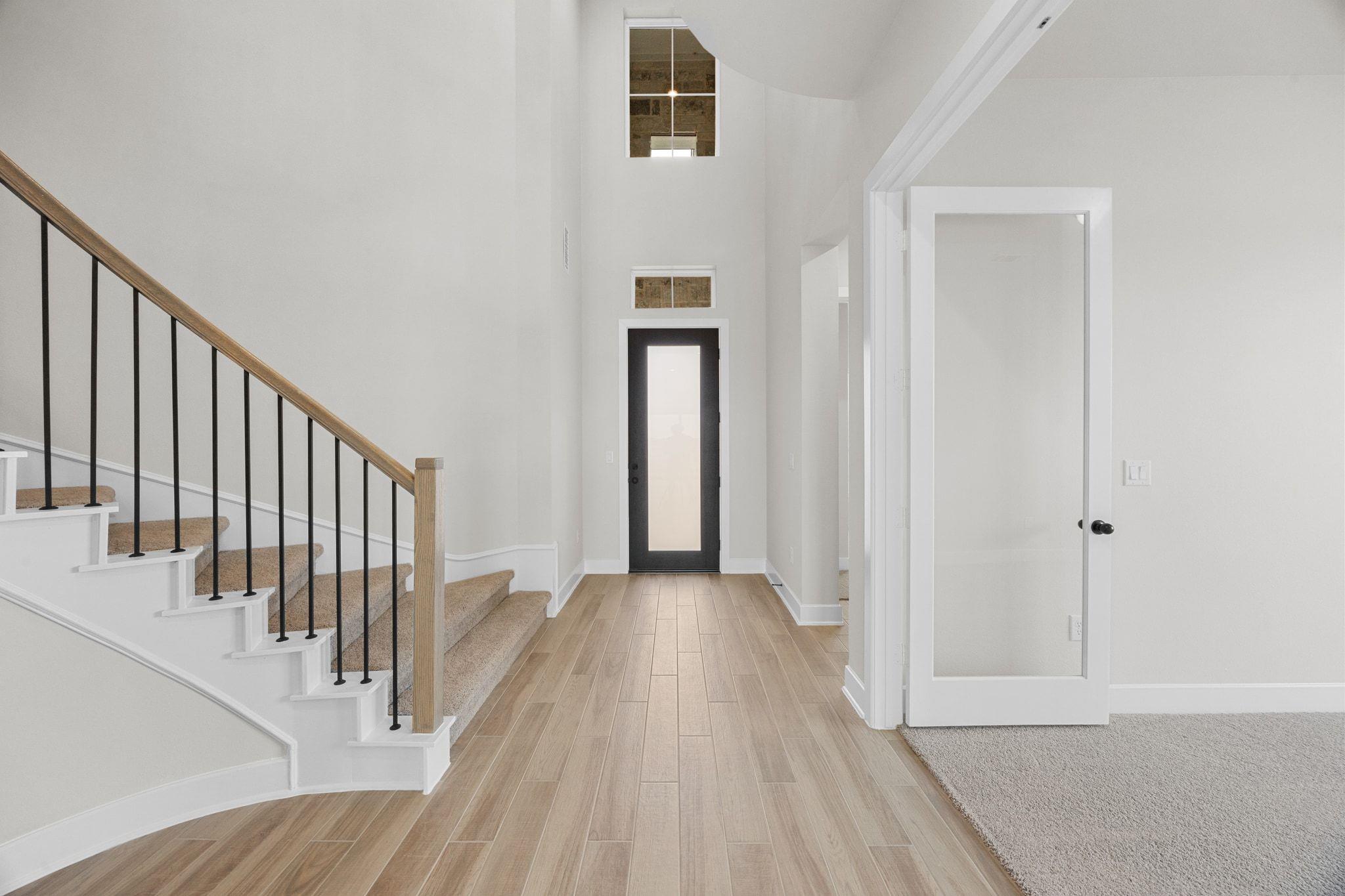 100 Montecilo Dr, Liberty Hill, TX 78642