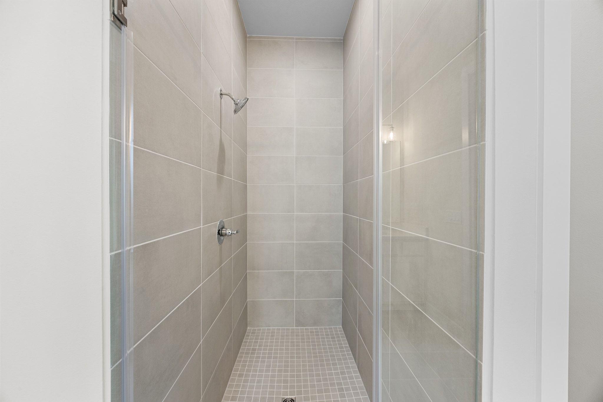 100 Montecilo Dr, Liberty Hill, TX 78642