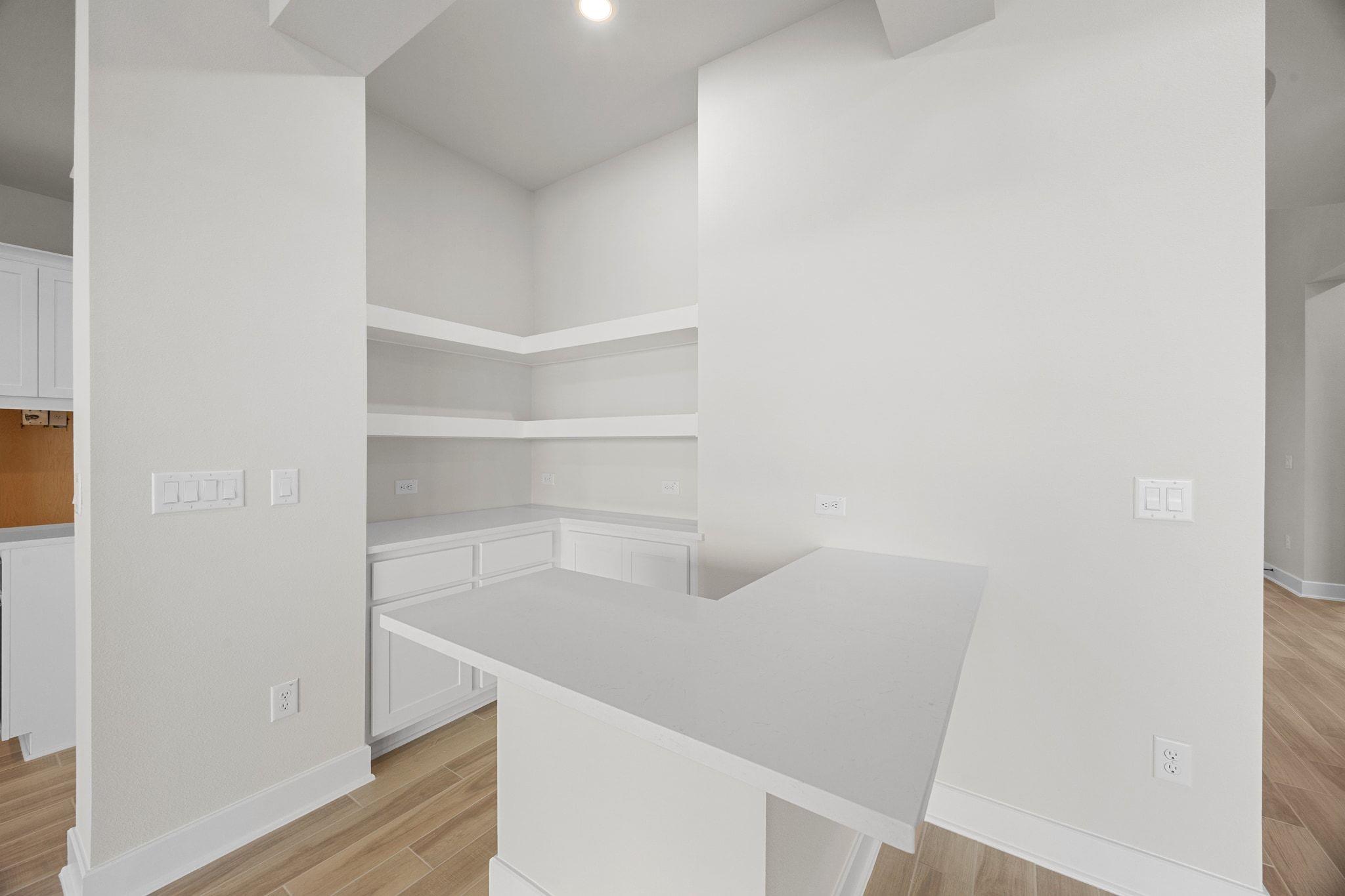 100 Montecilo Dr, Liberty Hill, TX 78642