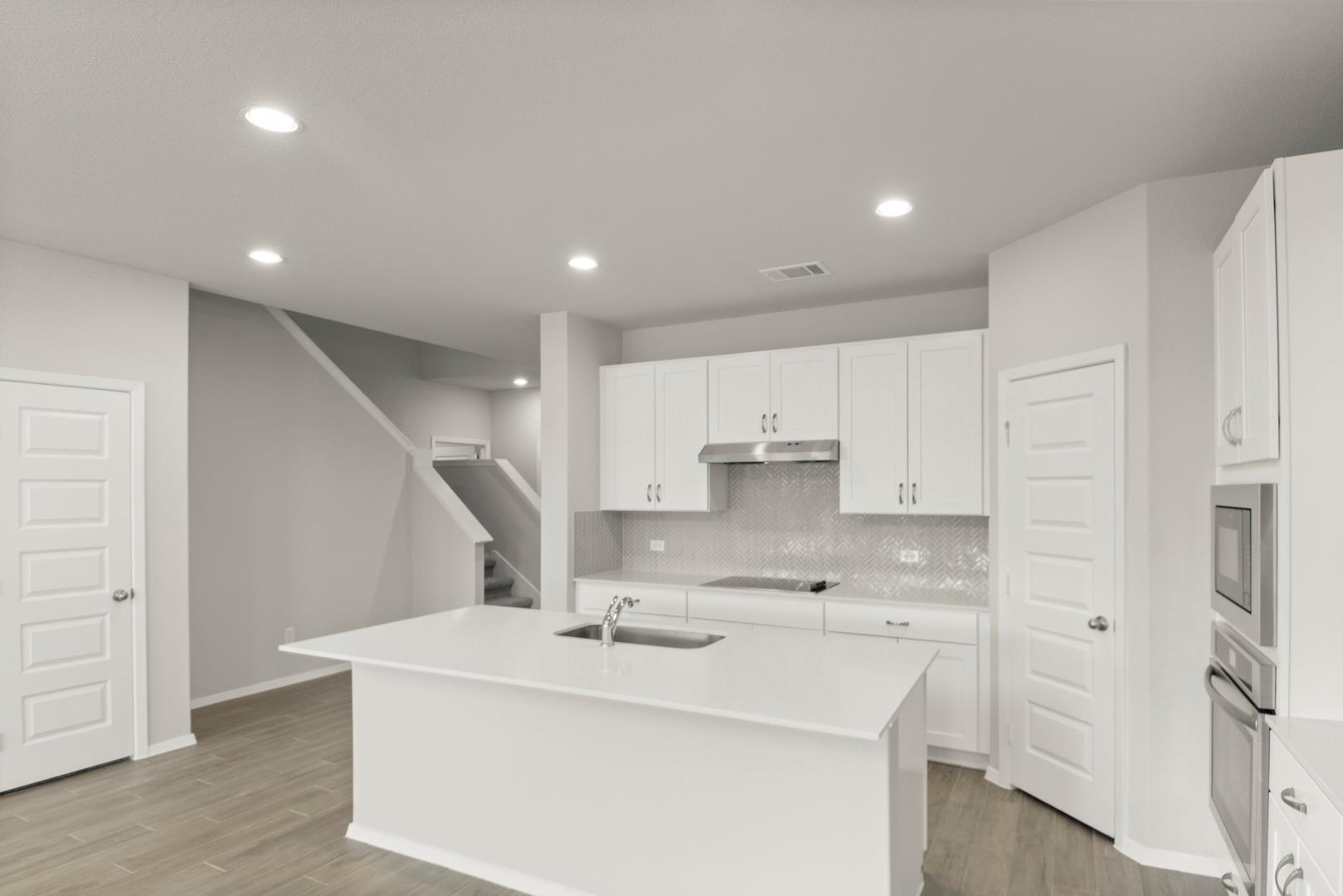 2812 Wooded Run Trl, Georgetown, TX 78628