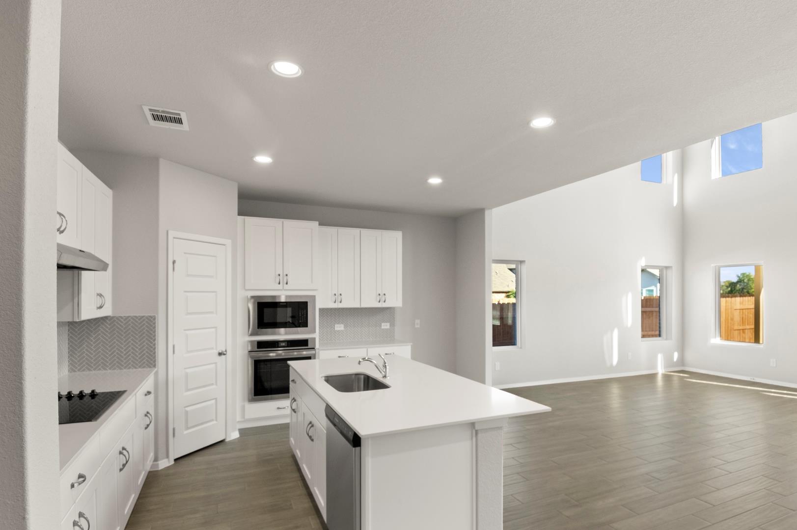 2812 Wooded Run Trl, Georgetown, TX 78628