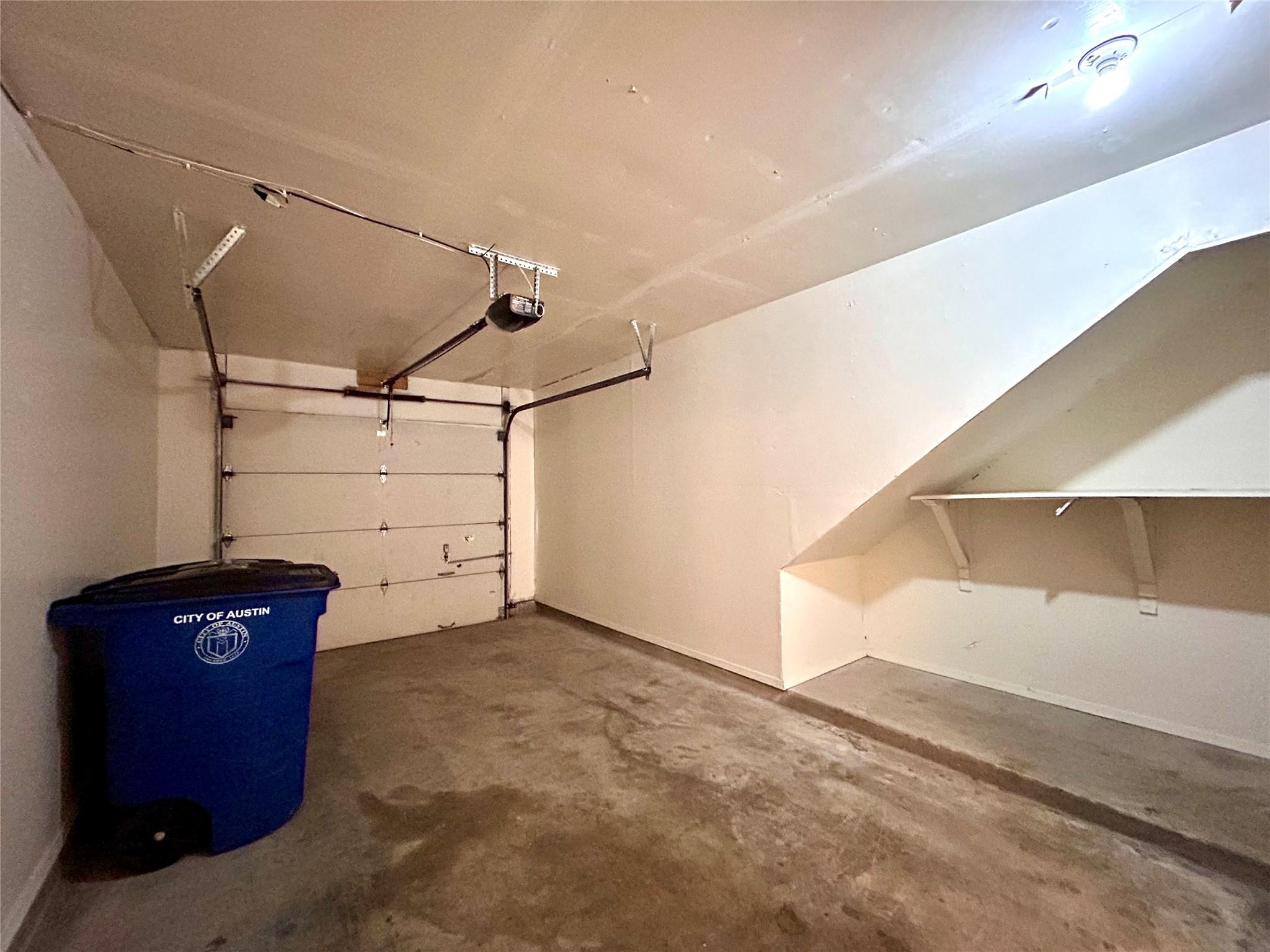 8800 Clearbrook Trl # B, Austin, TX 78729