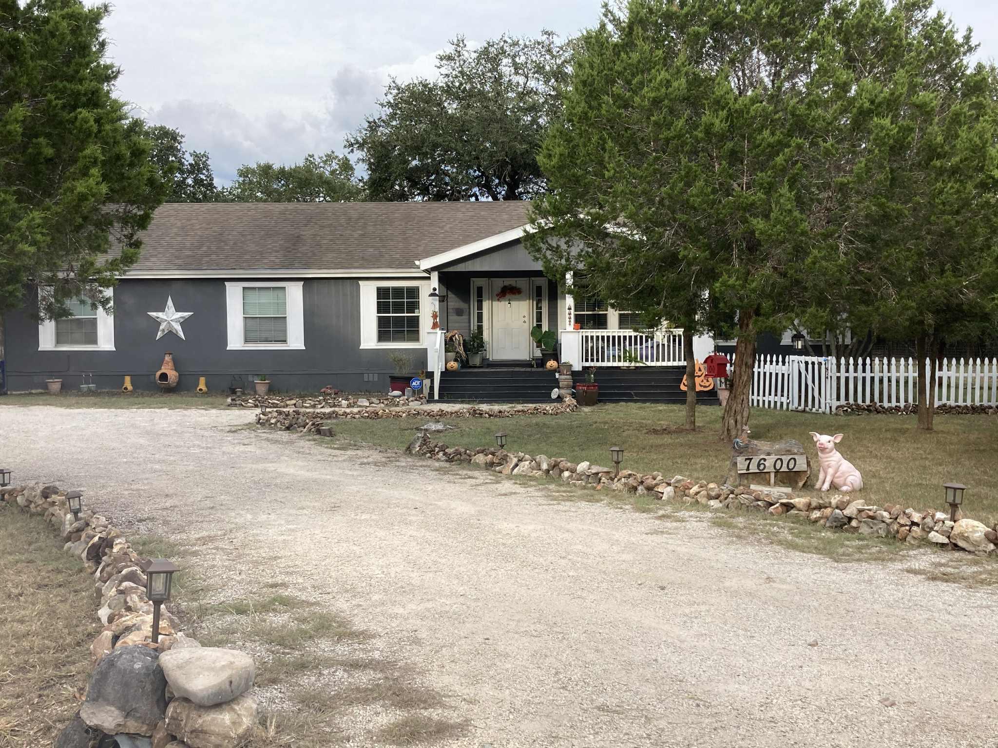 7600 Wegner Rd, New Braunfels, TX 78132
