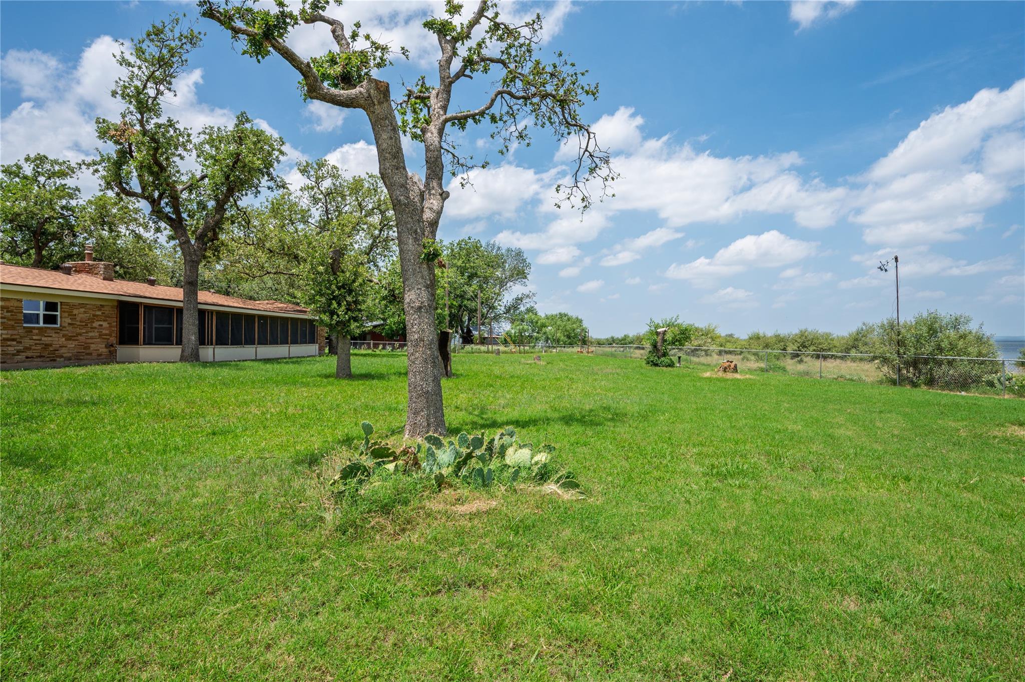 119 Lasso Loop, Burnet, TX 78611