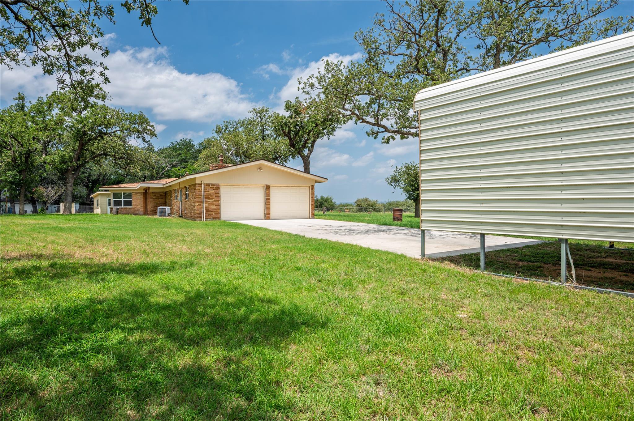 119 Lasso Loop, Burnet, TX 78611