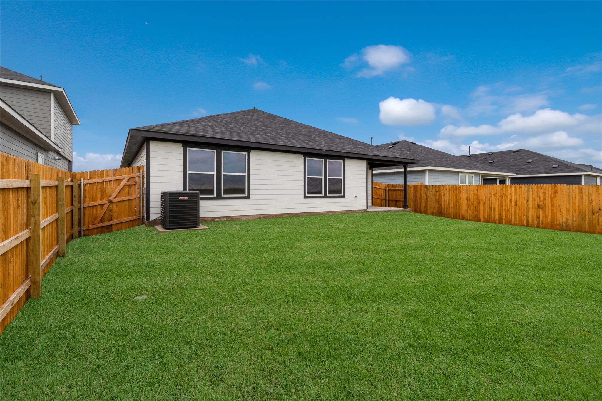 18005 Purple Top Ln, Manor, TX 78653