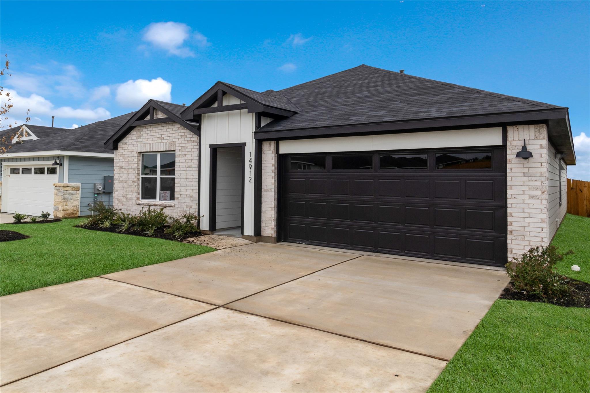 18005 Purple Top Ln, Manor, TX 78653