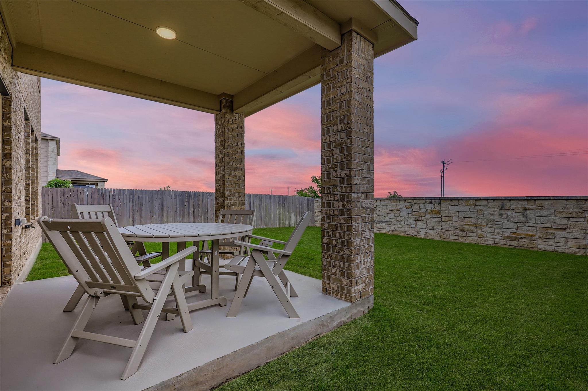 7806 Song Sparrow Dr # 4, Austin, TX 78744