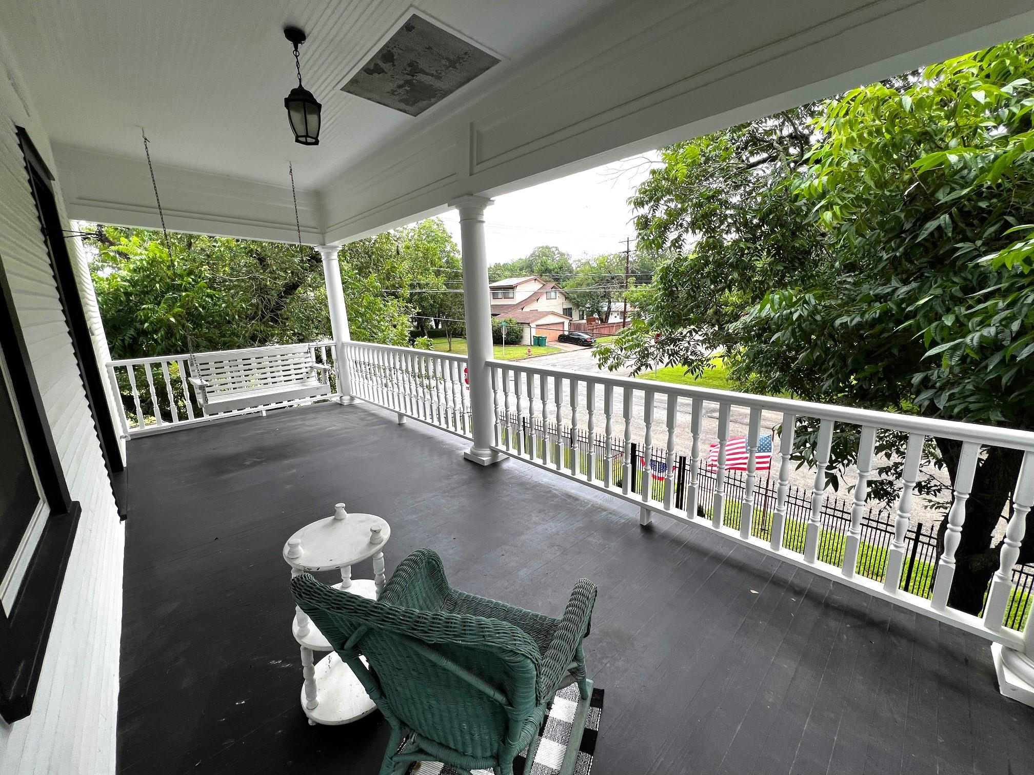 504 South Franklin, La Grange, TX 78945