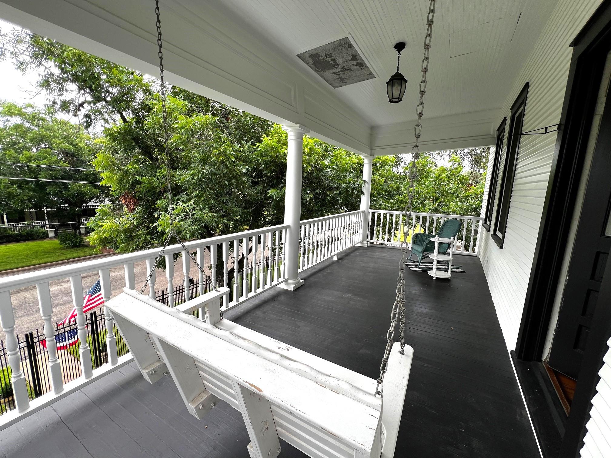 504 South Franklin, La Grange, TX 78945
