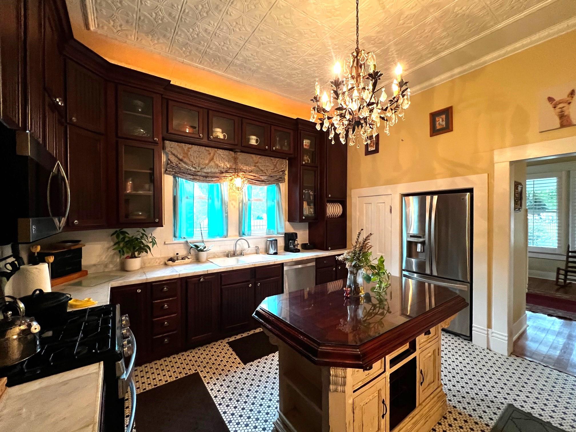 504 South Franklin, La Grange, TX 78945
