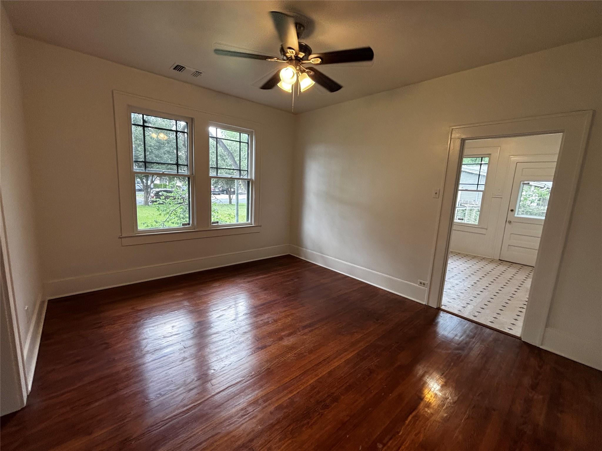 408 W 40th St, Austin, TX 78751