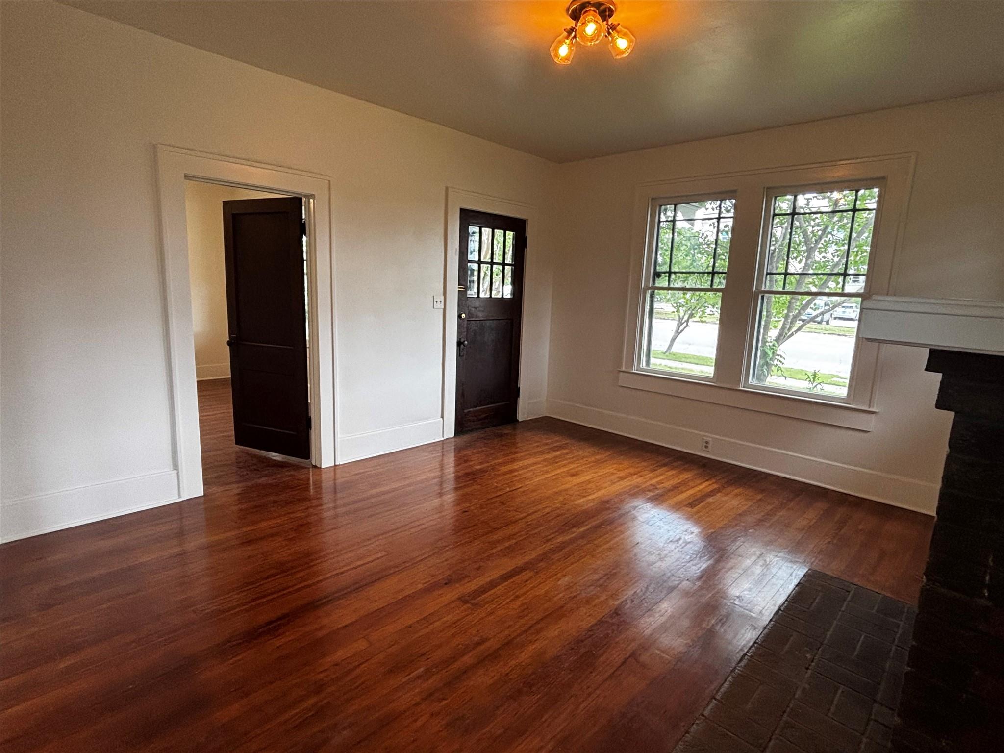 408 W 40th St, Austin, TX 78751