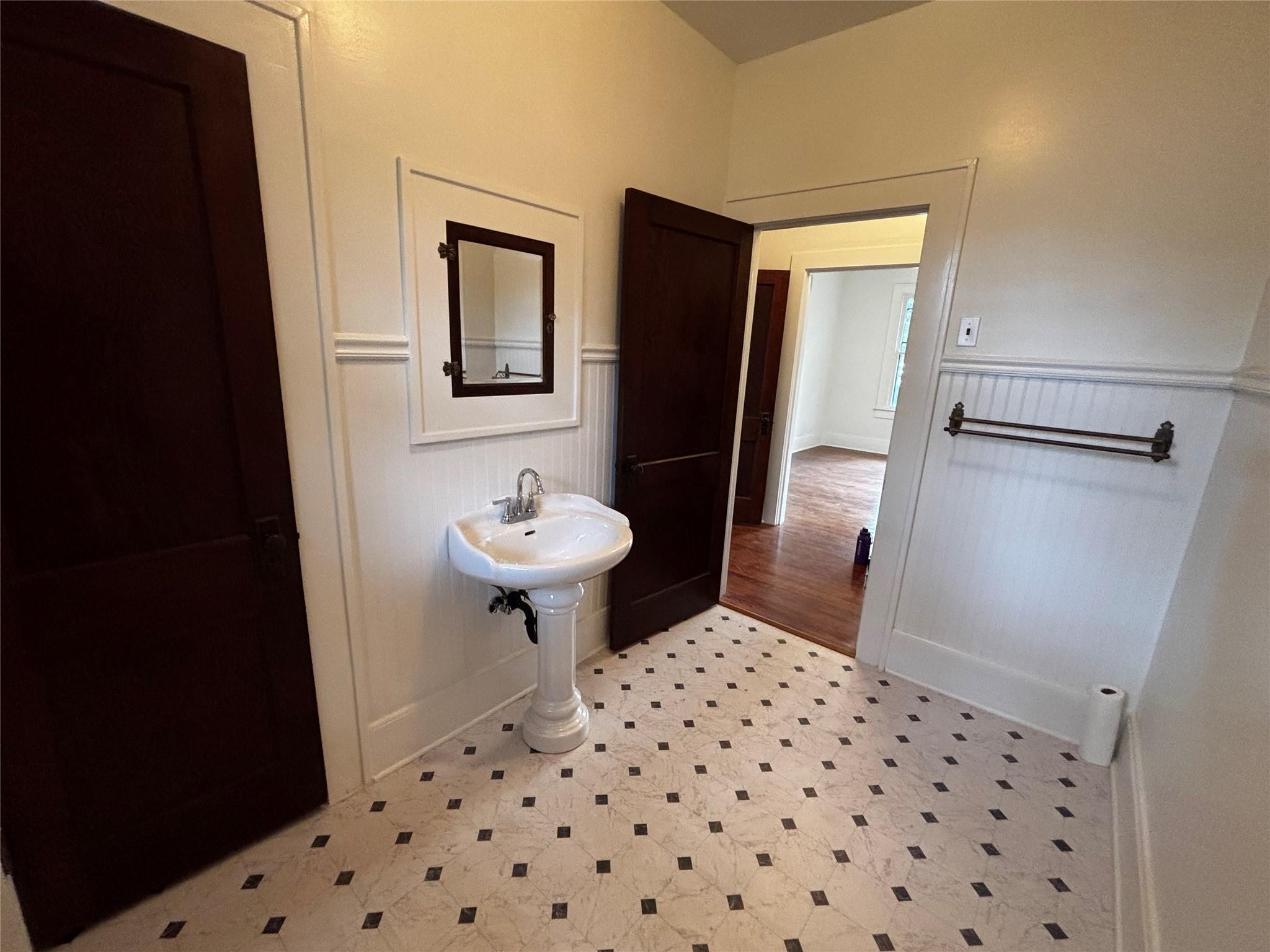 408 W 40th St, Austin, TX 78751