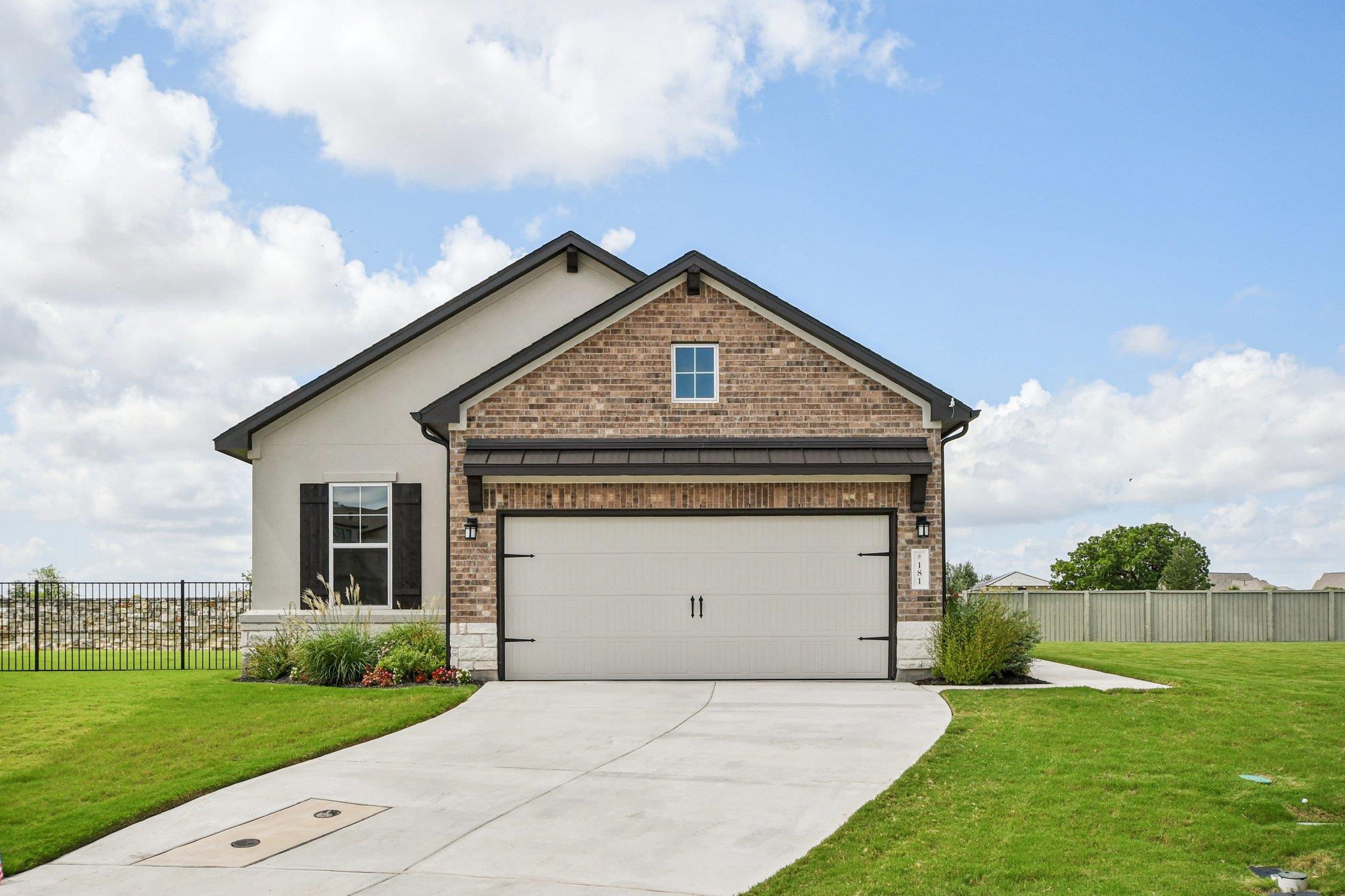 181 Benedum Way, Liberty Hill, TX 78642