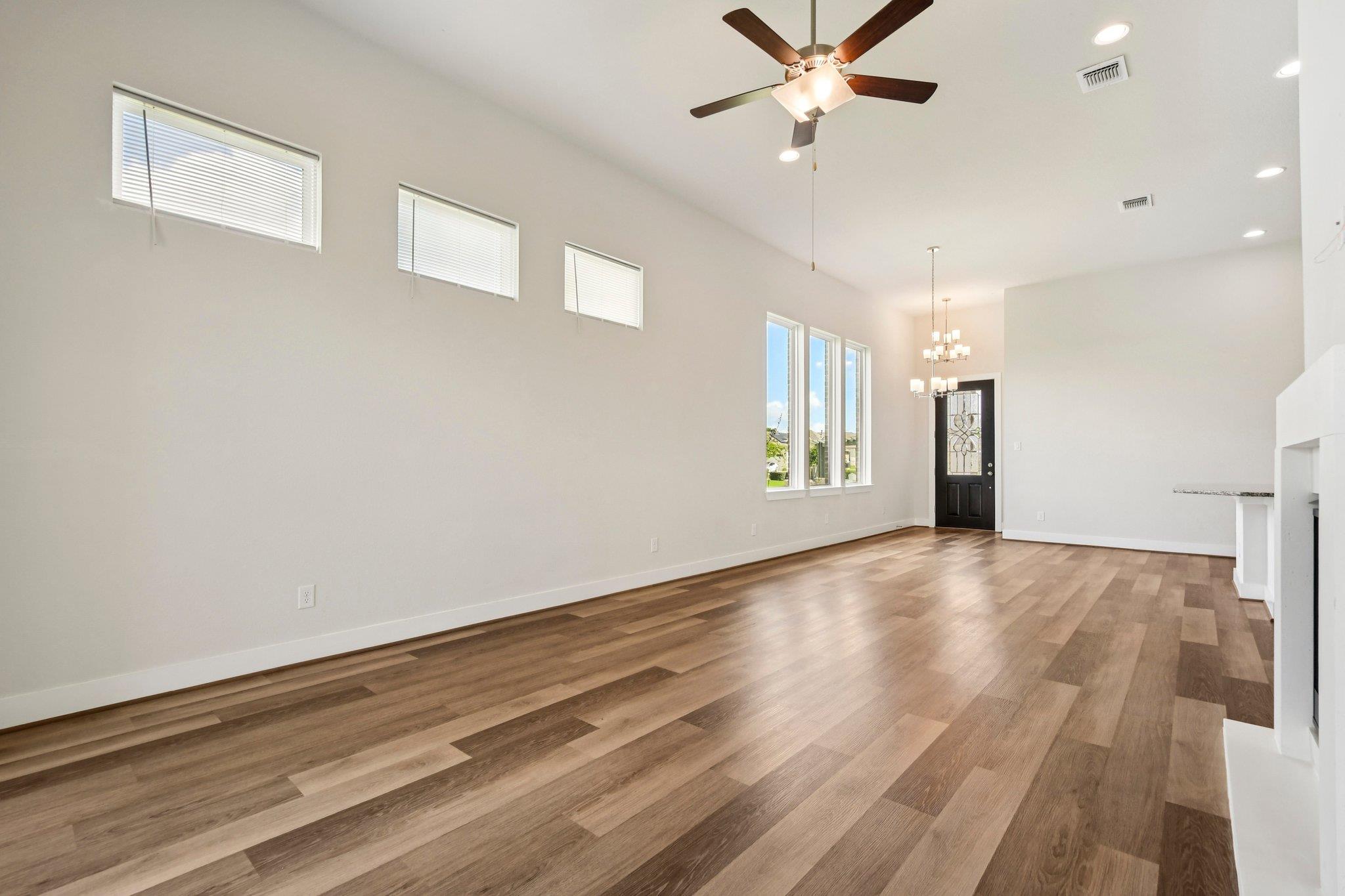 181 Benedum Way, Liberty Hill, TX 78642