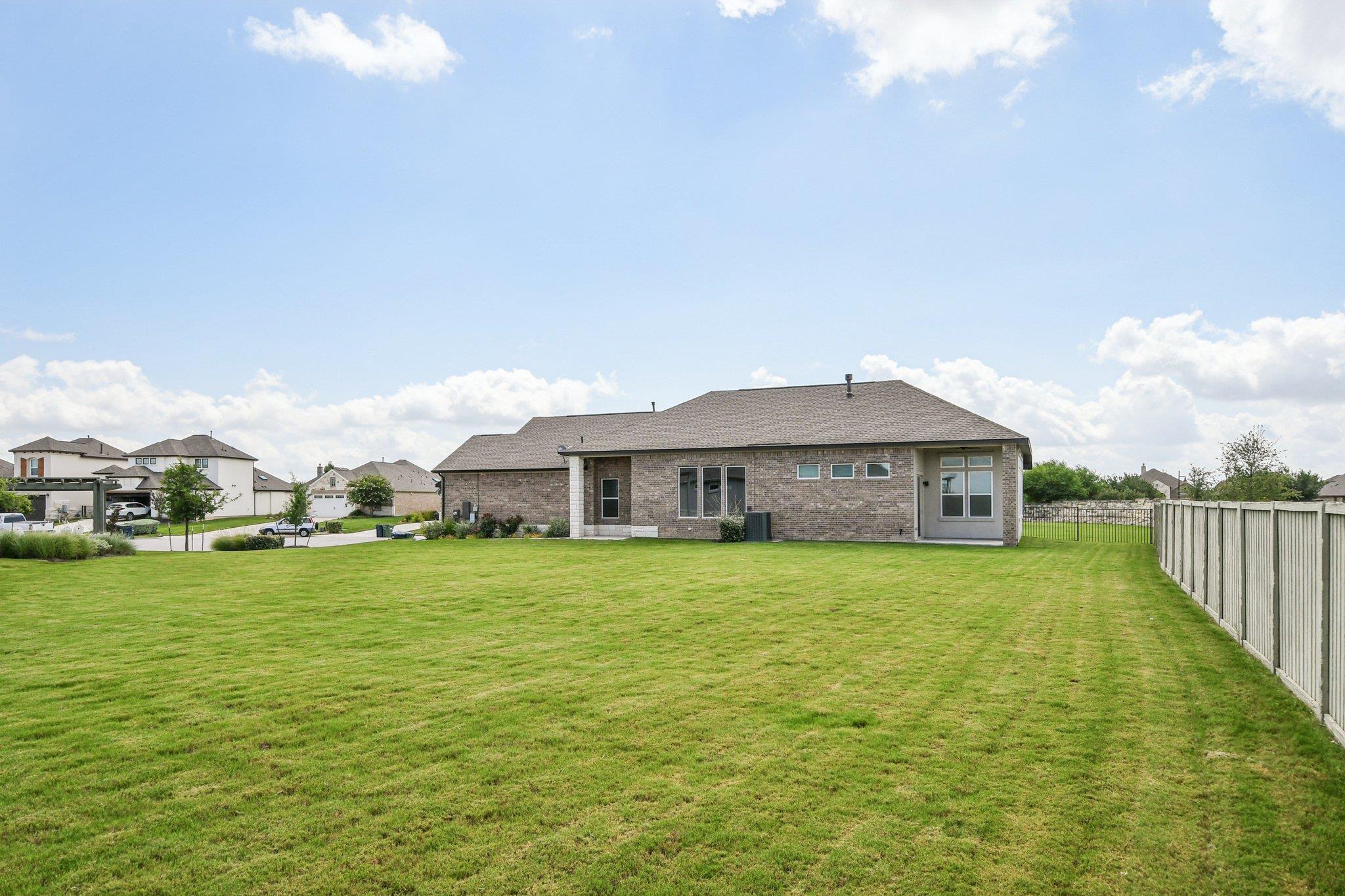 181 Benedum Way, Liberty Hill, TX 78642