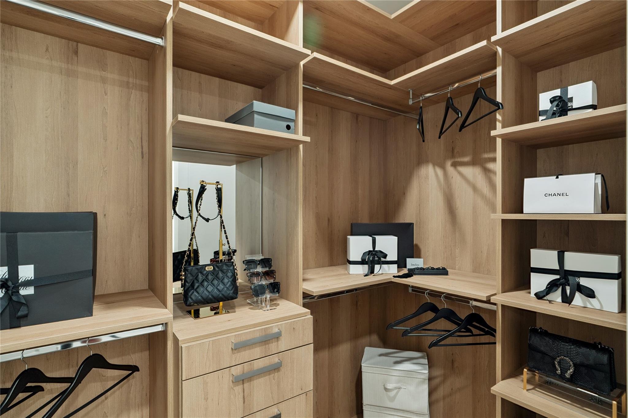 600 Guadalupe St # 6306, Austin, TX 78701