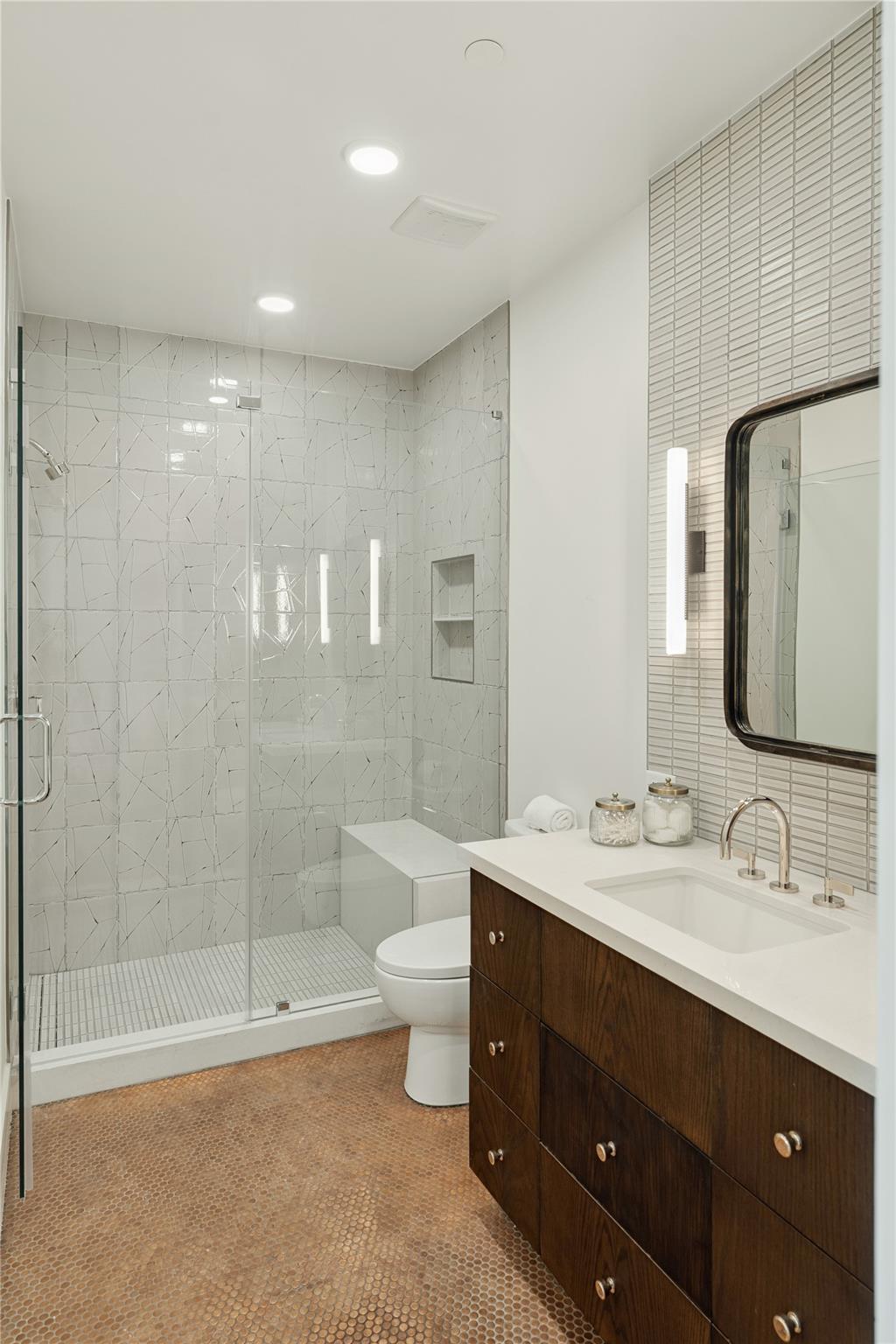 600 Guadalupe St # 6306, Austin, TX 78701