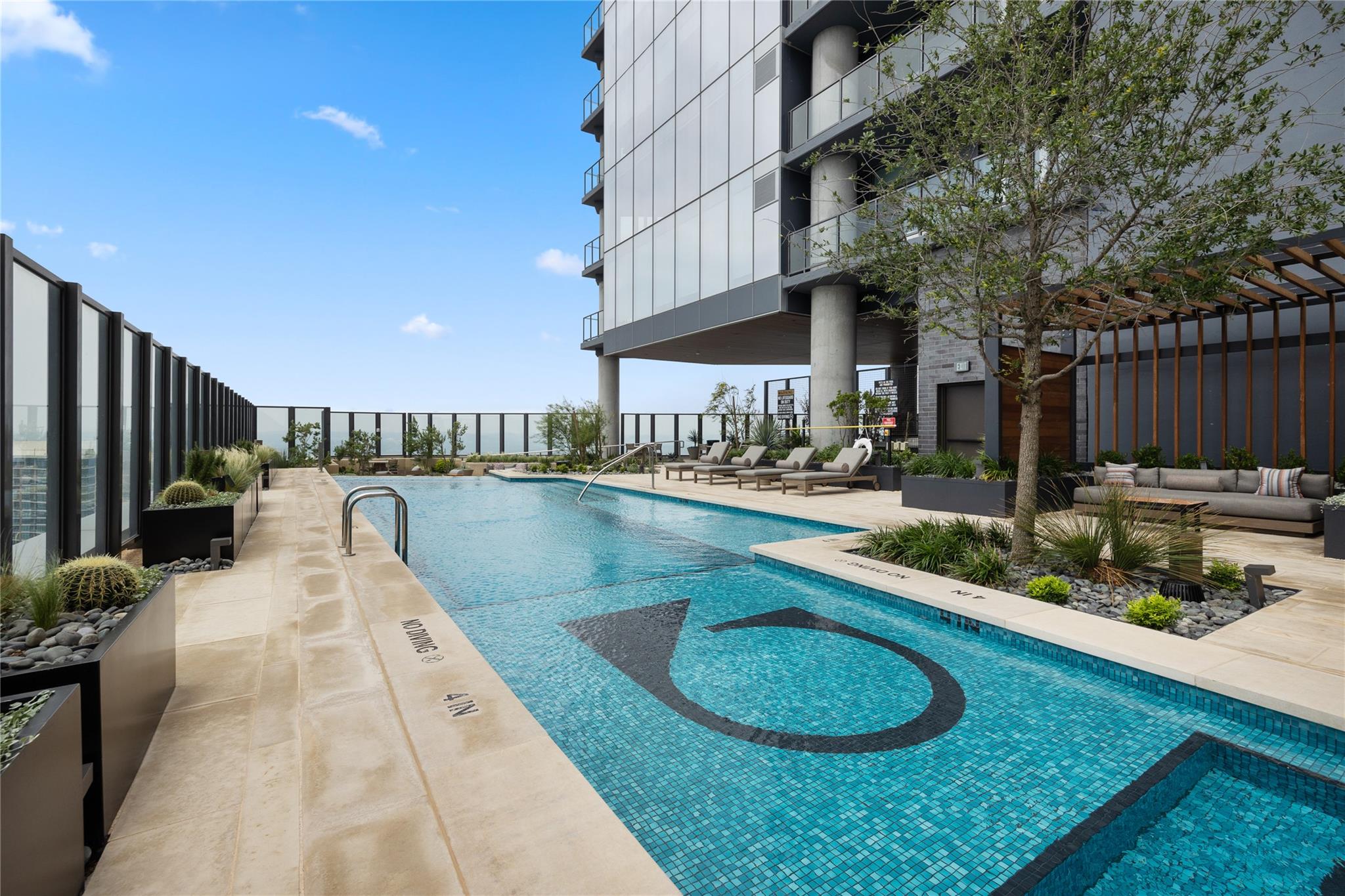 600 Guadalupe St # 6306, Austin, TX 78701