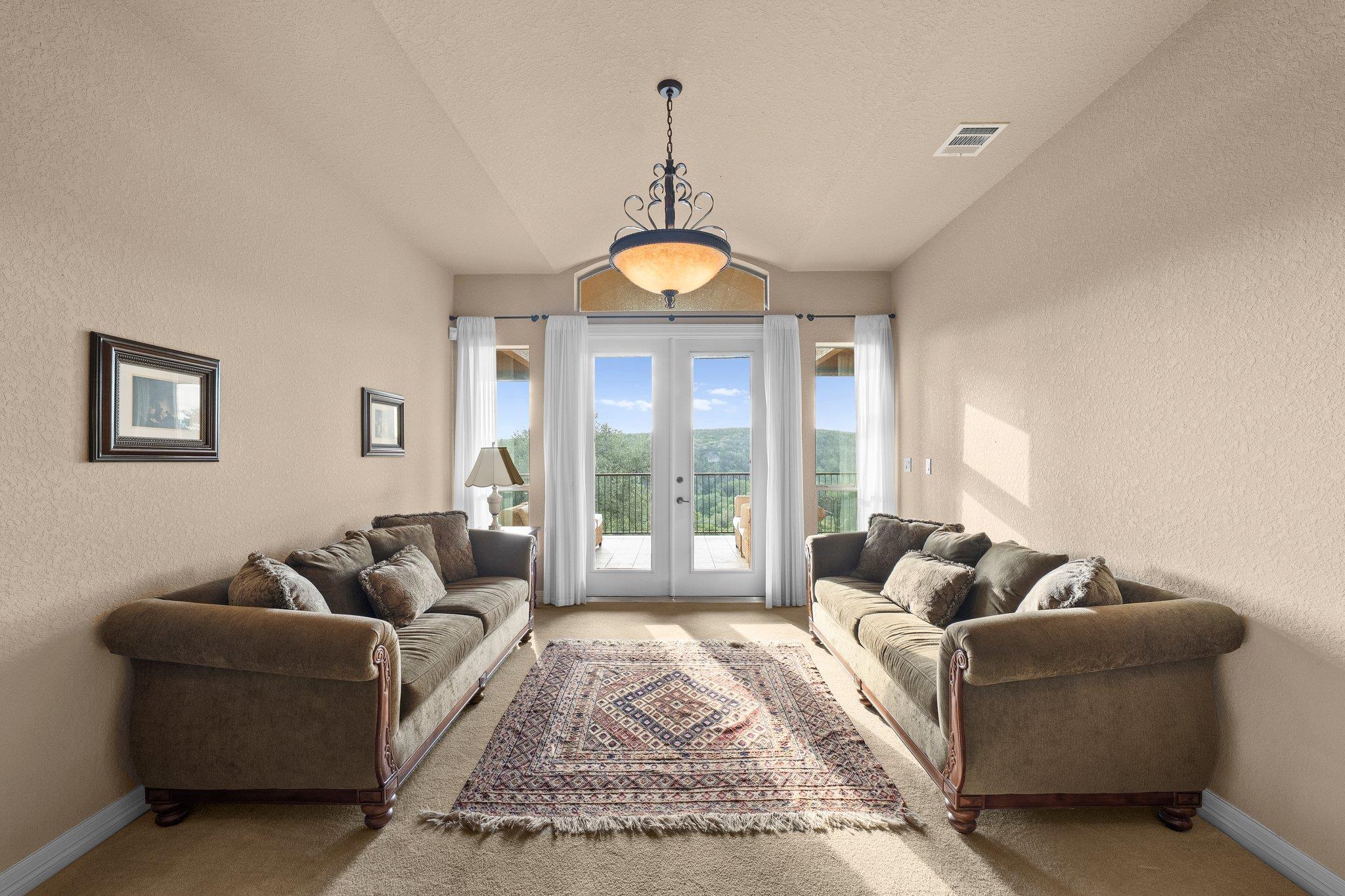 5310 River Oaks Dr, New Braunfels, TX 78132