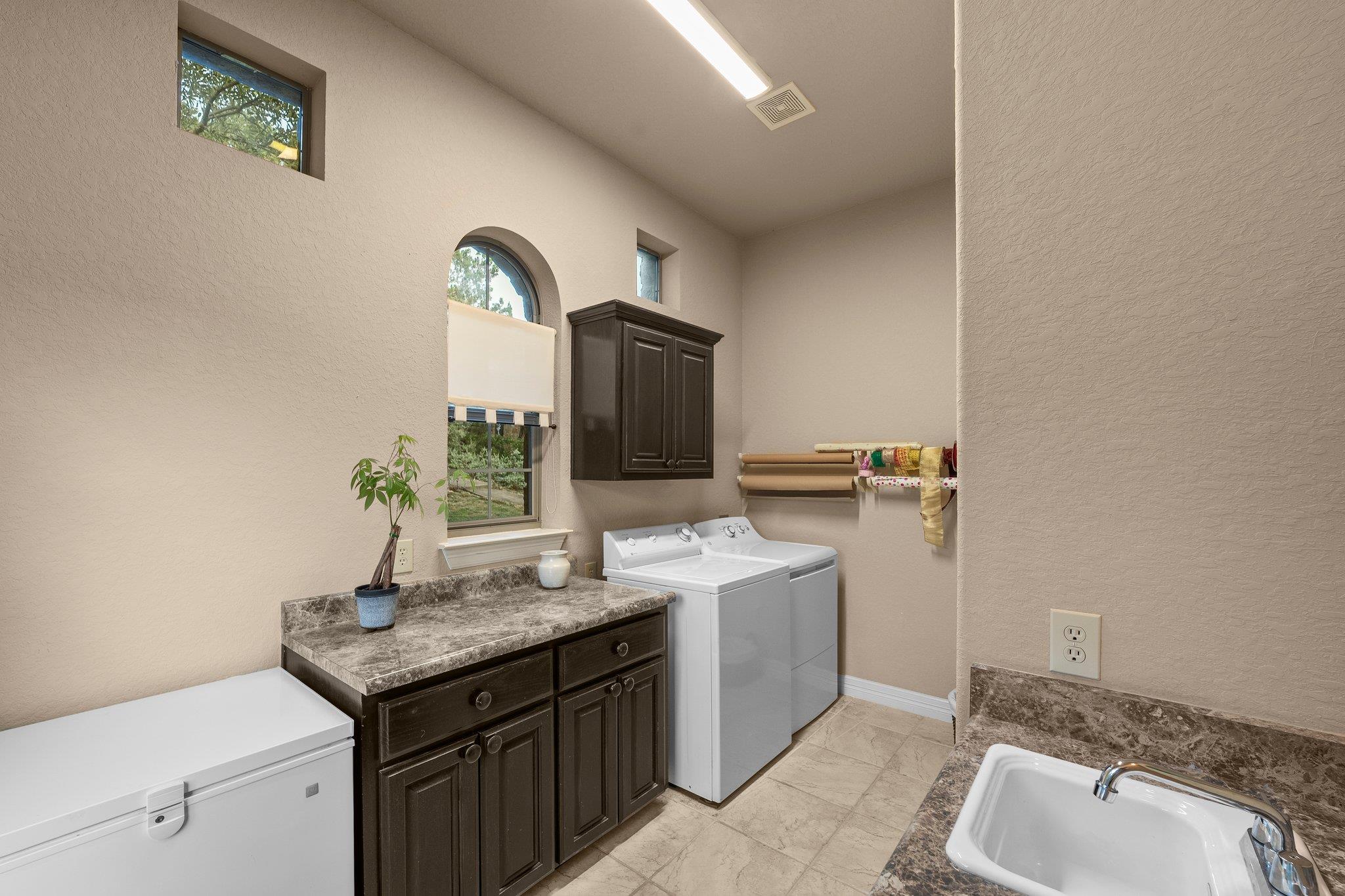 5310 River Oaks Dr, New Braunfels, TX 78132