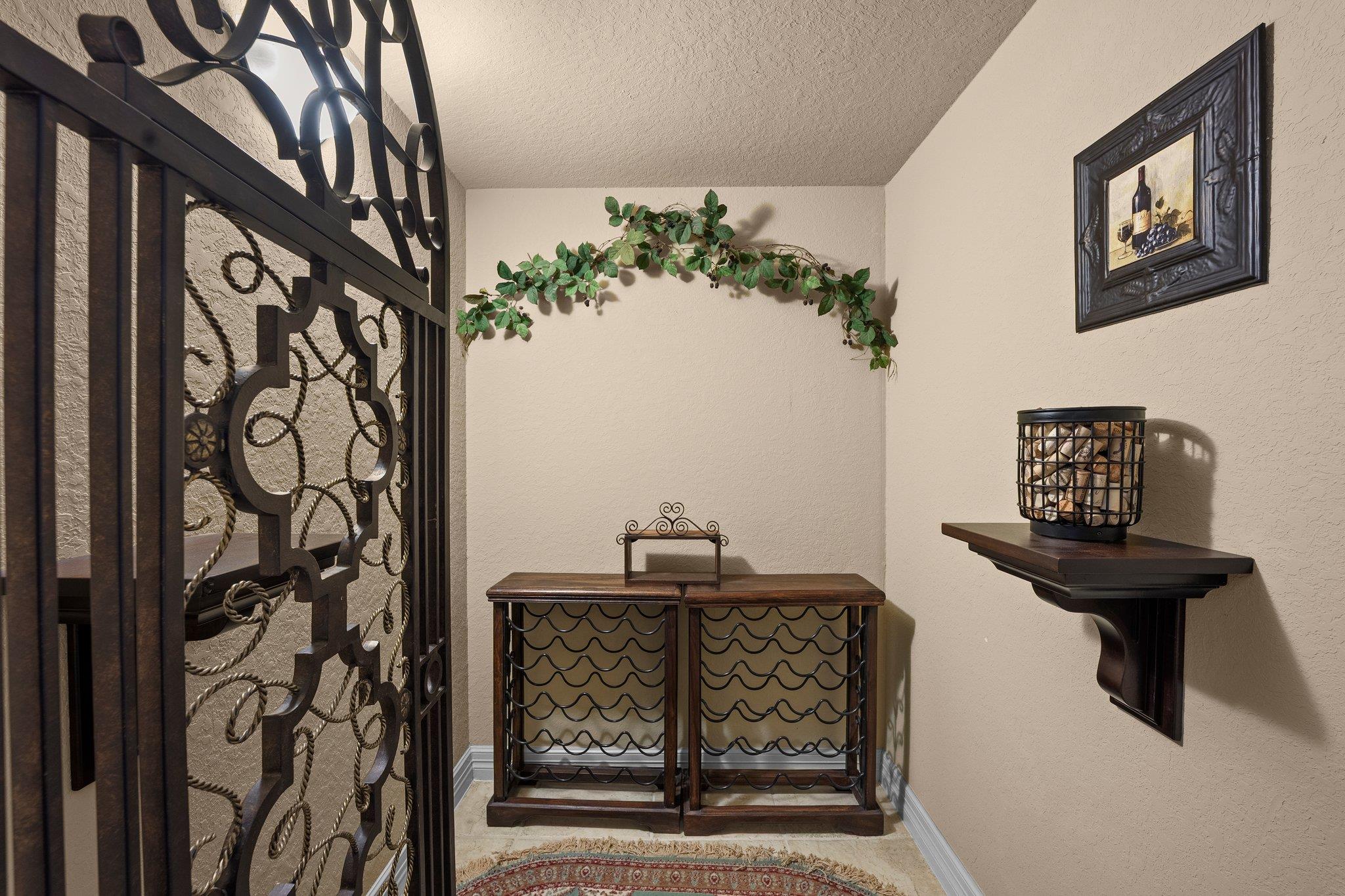 5310 River Oaks Dr, New Braunfels, TX 78132