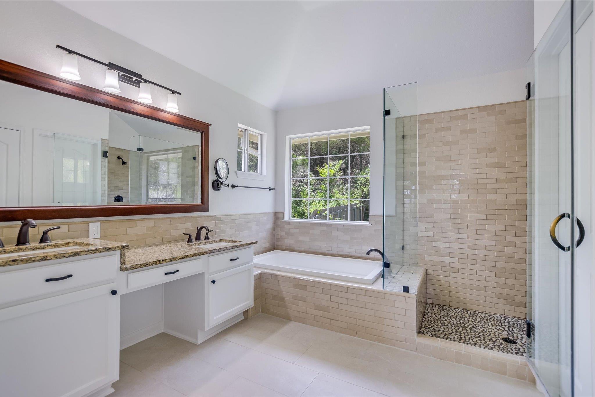 7716 Lakewood Dr, Austin, TX 78750