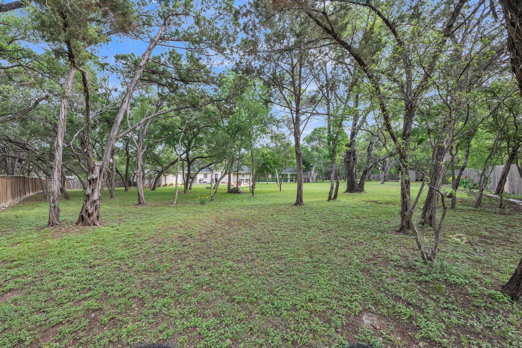 201 W View Dr, Wimberley, TX 78676