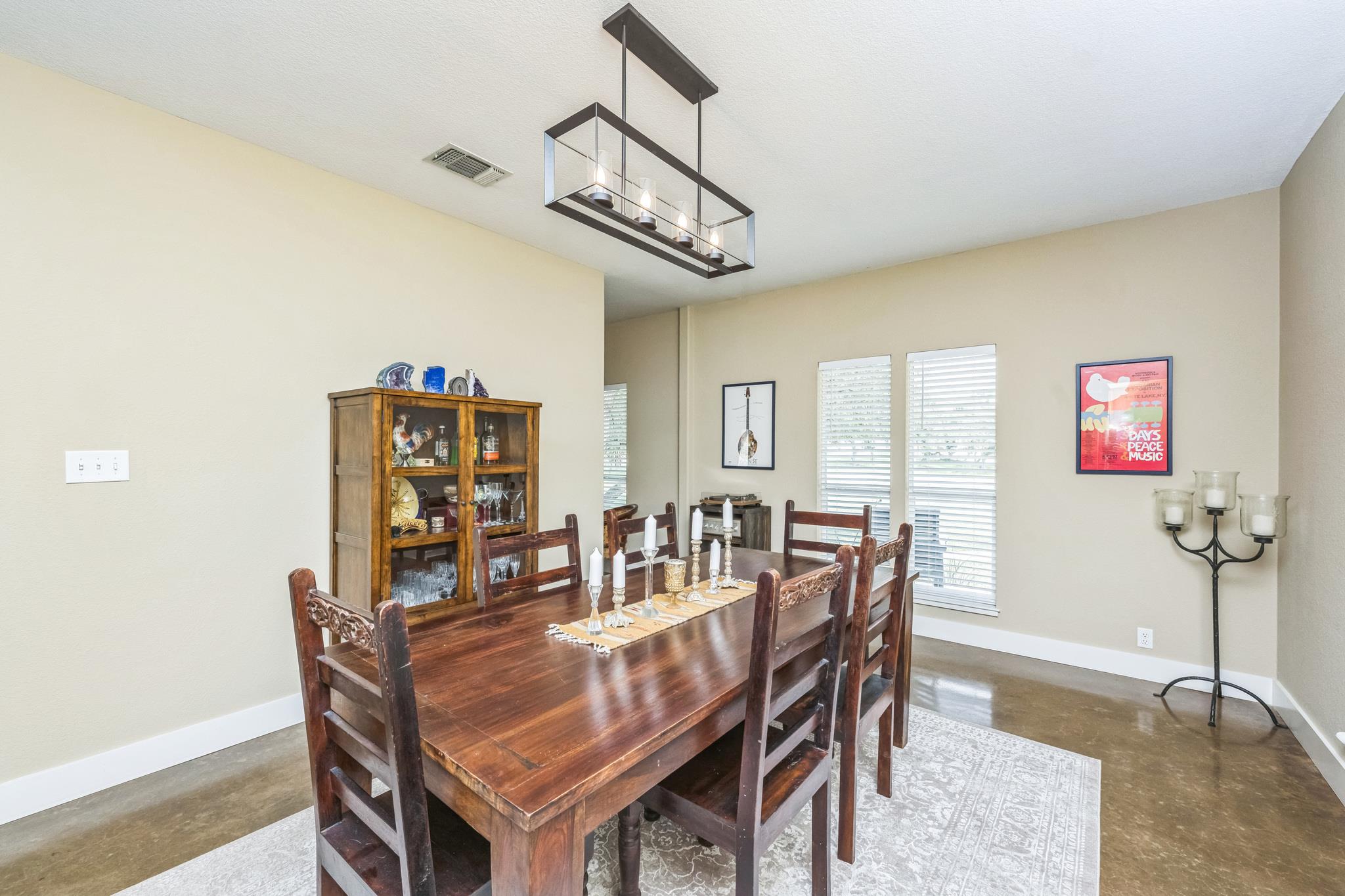 201 W View Dr, Wimberley, TX 78676