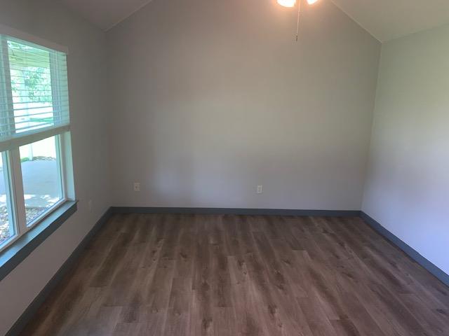 1501 N Burleson St, Kyle, TX 78640