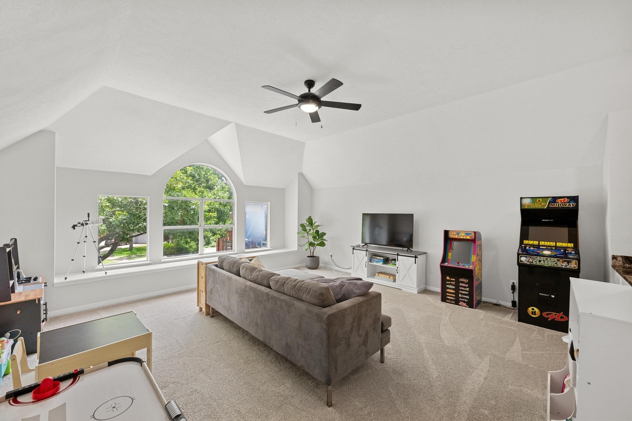 10807 Redmond Rd, Austin, TX 78739