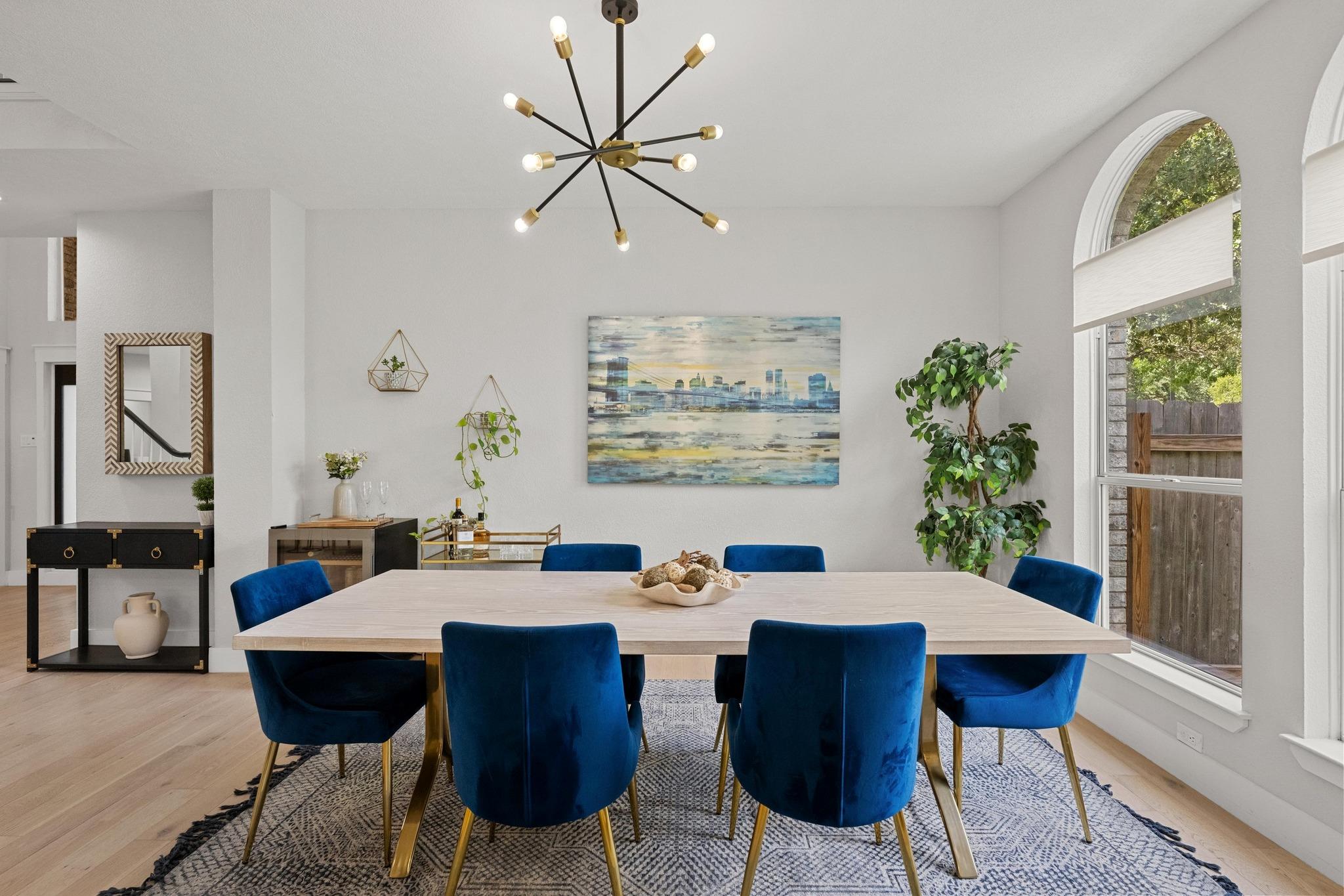 10807 Redmond Rd, Austin, TX 78739