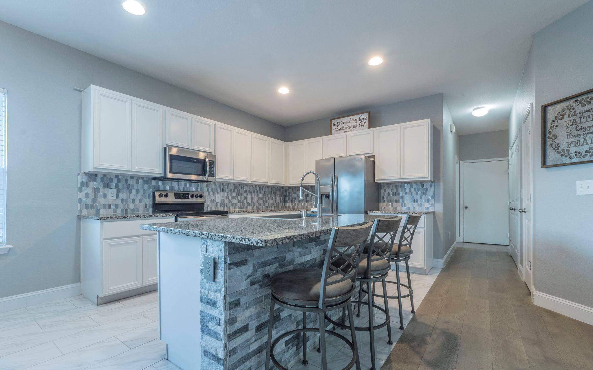 673 Independence Ave, Liberty Hill, TX 78642